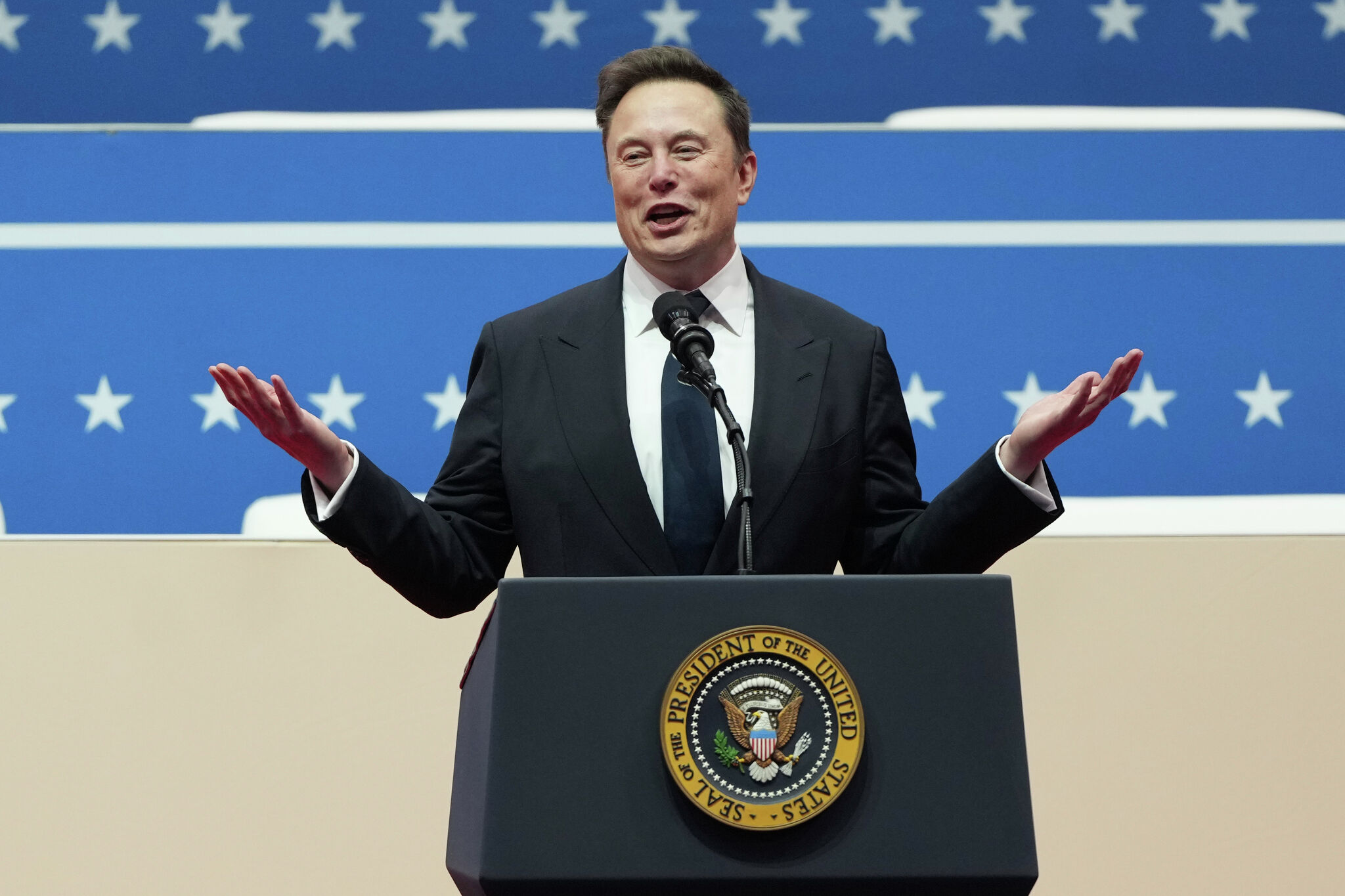 Elon Musk’s conflicts of interest, FAA access concern lawmakers