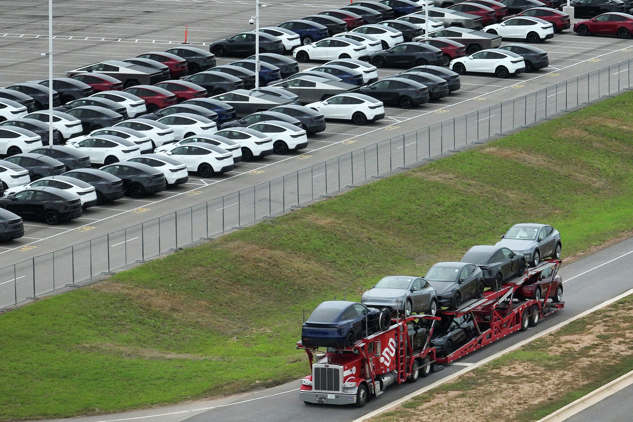 Tesla reports first successful driverless Model Y delivery in Austin