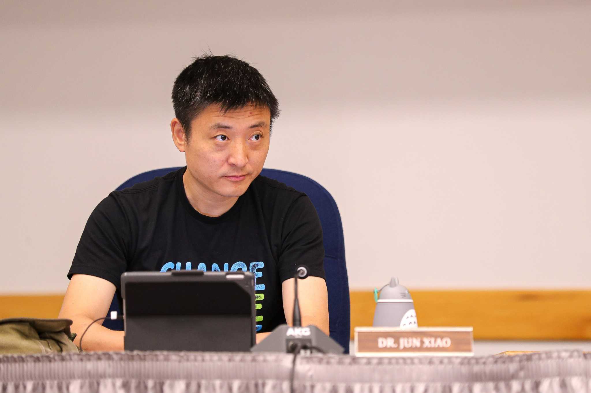 Round Rock school board Trustee Jun Xiao resigns