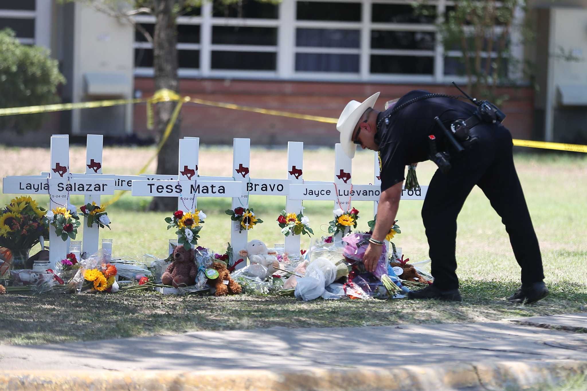 74 minutes, 8 seconds: Inside the police response to the Uvalde shooting