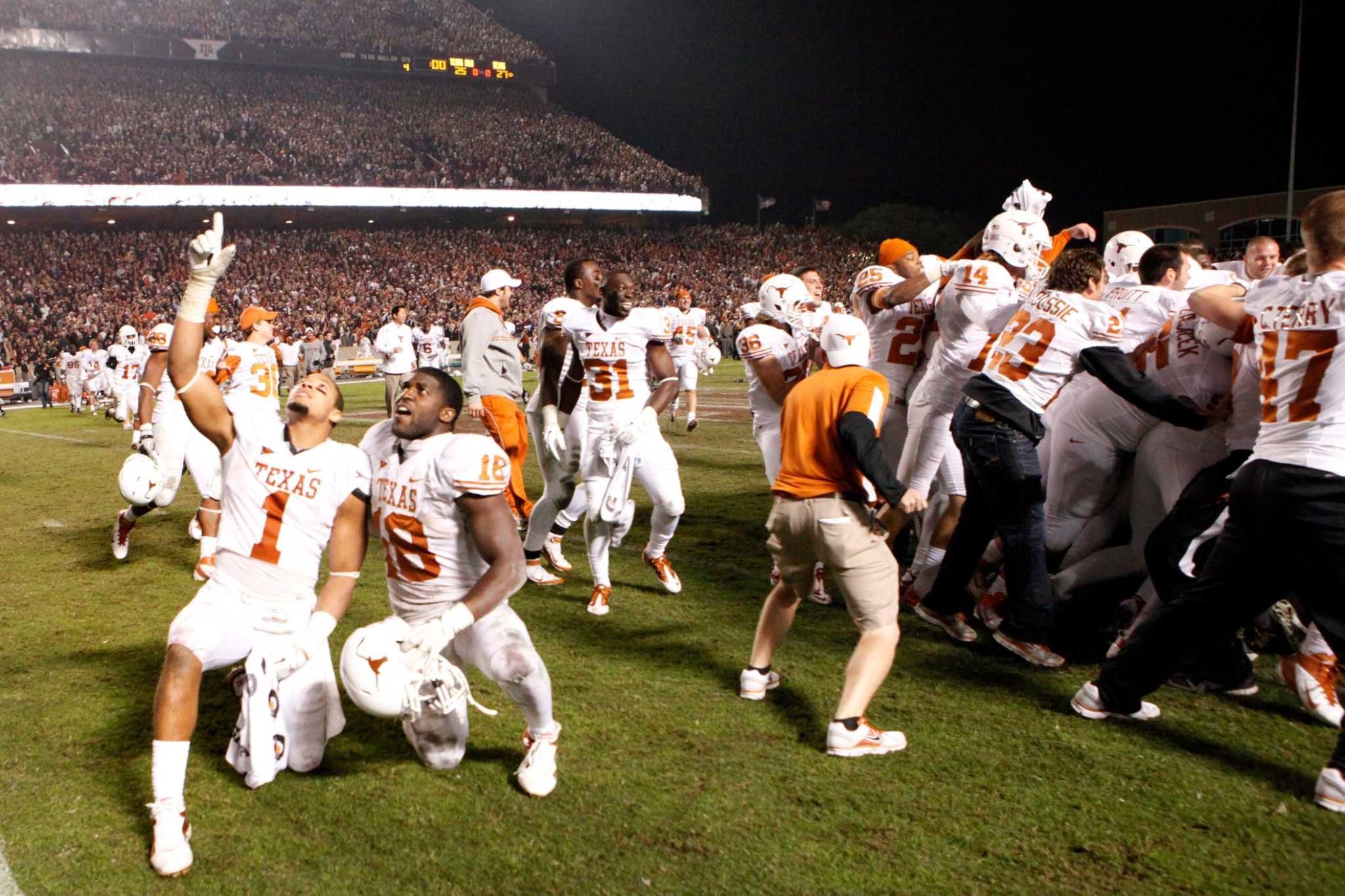 Texas-Texas A&M football history: All-time series record between Longhorns, Aggies