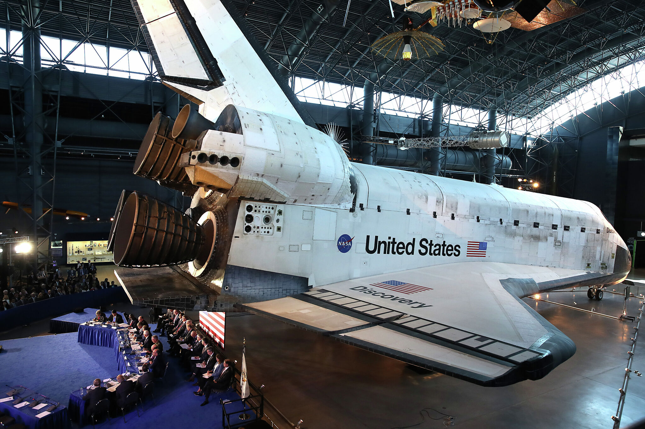 Space Shuttle Discovery could be staying in Virginia