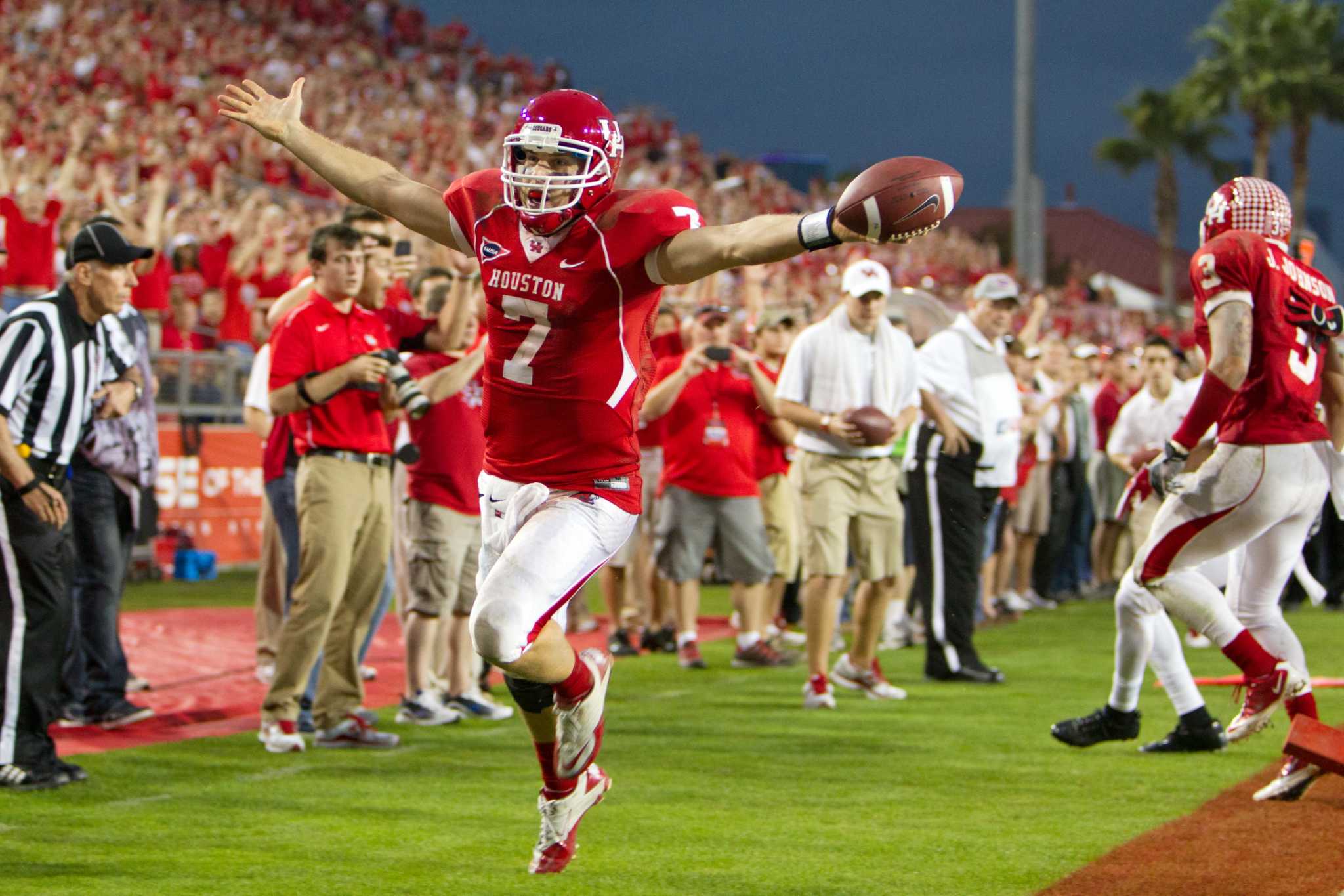 Houston football: Why Case Keenum isn't in College Hall of Fame