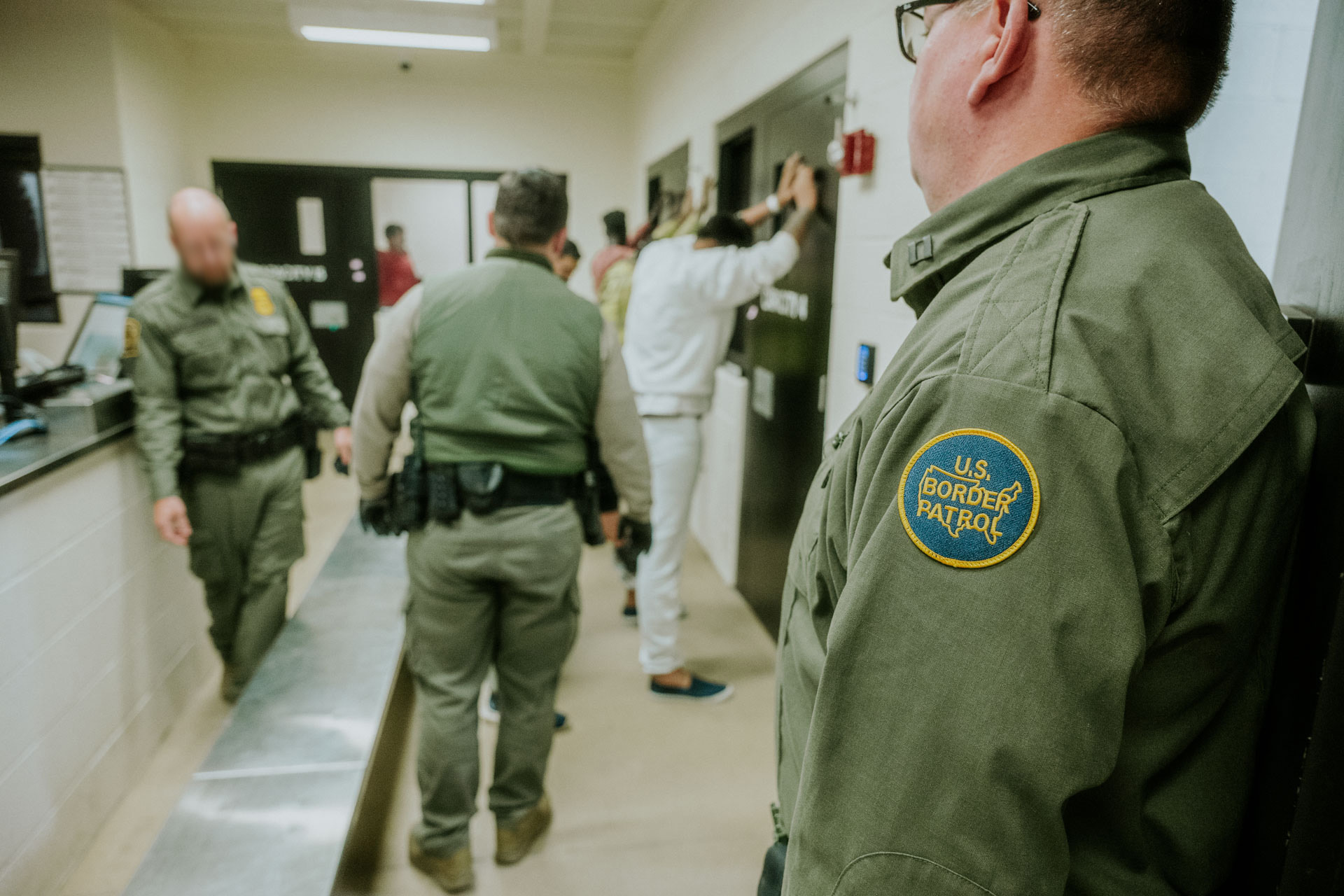 Migrants languish in ICE, Border Patrol hold rooms across New York
