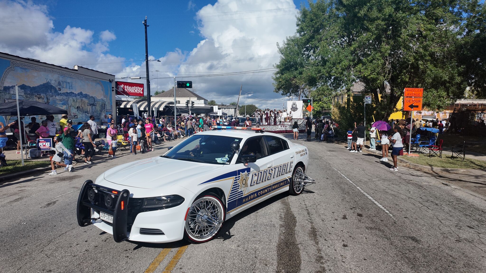 Constables use swangas to bridge divide between residents and deputies