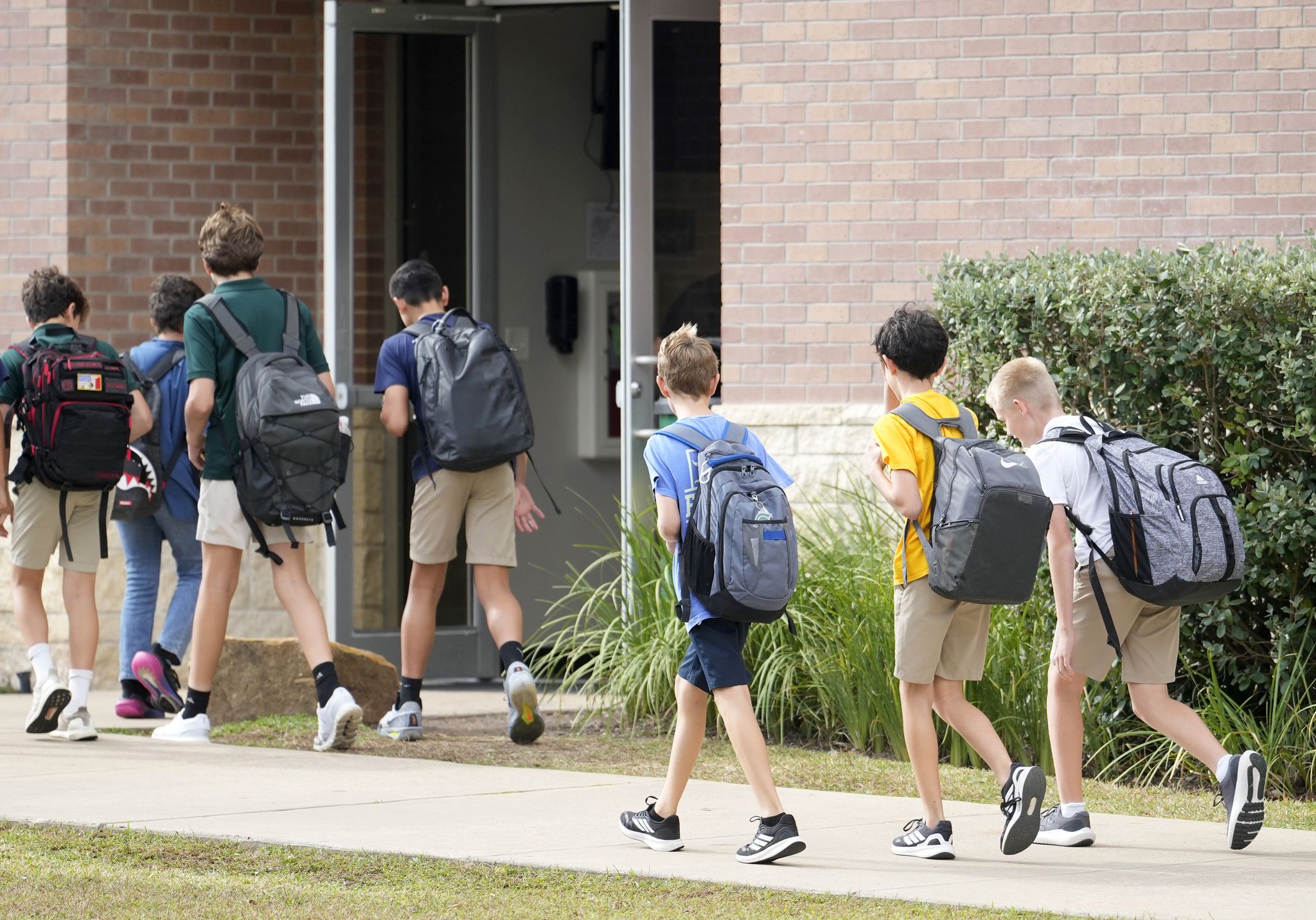 Which Houston private schools will take vouchers? Search our table.