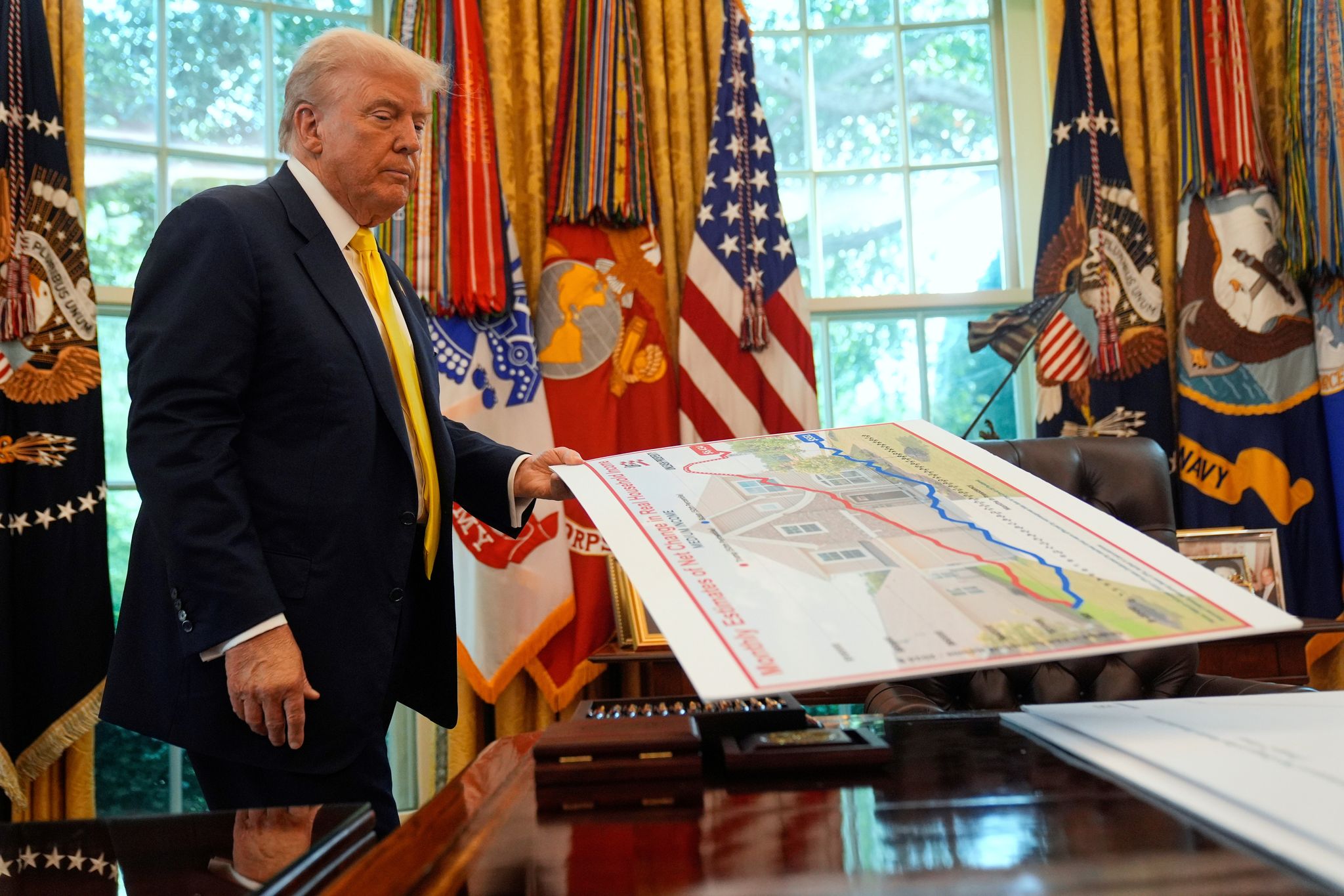 Houstonians worry about the economy. Trump scrutinizes ABC 13