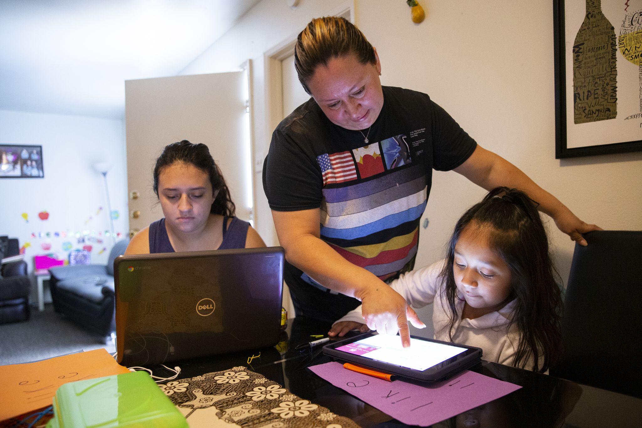 Frisco to offer virtual choice for kids ineligible for COVID shot. Other districts had to scrap it