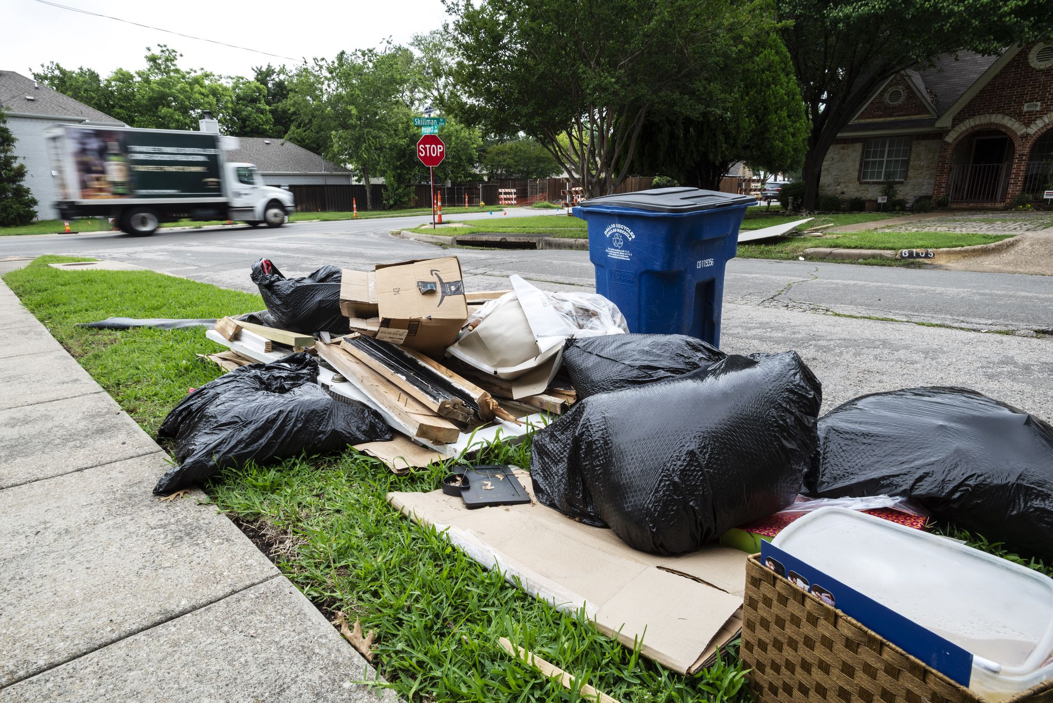 How Dallas' new $72M deal for temporary workers will aim to improve garbage and recycling pickup