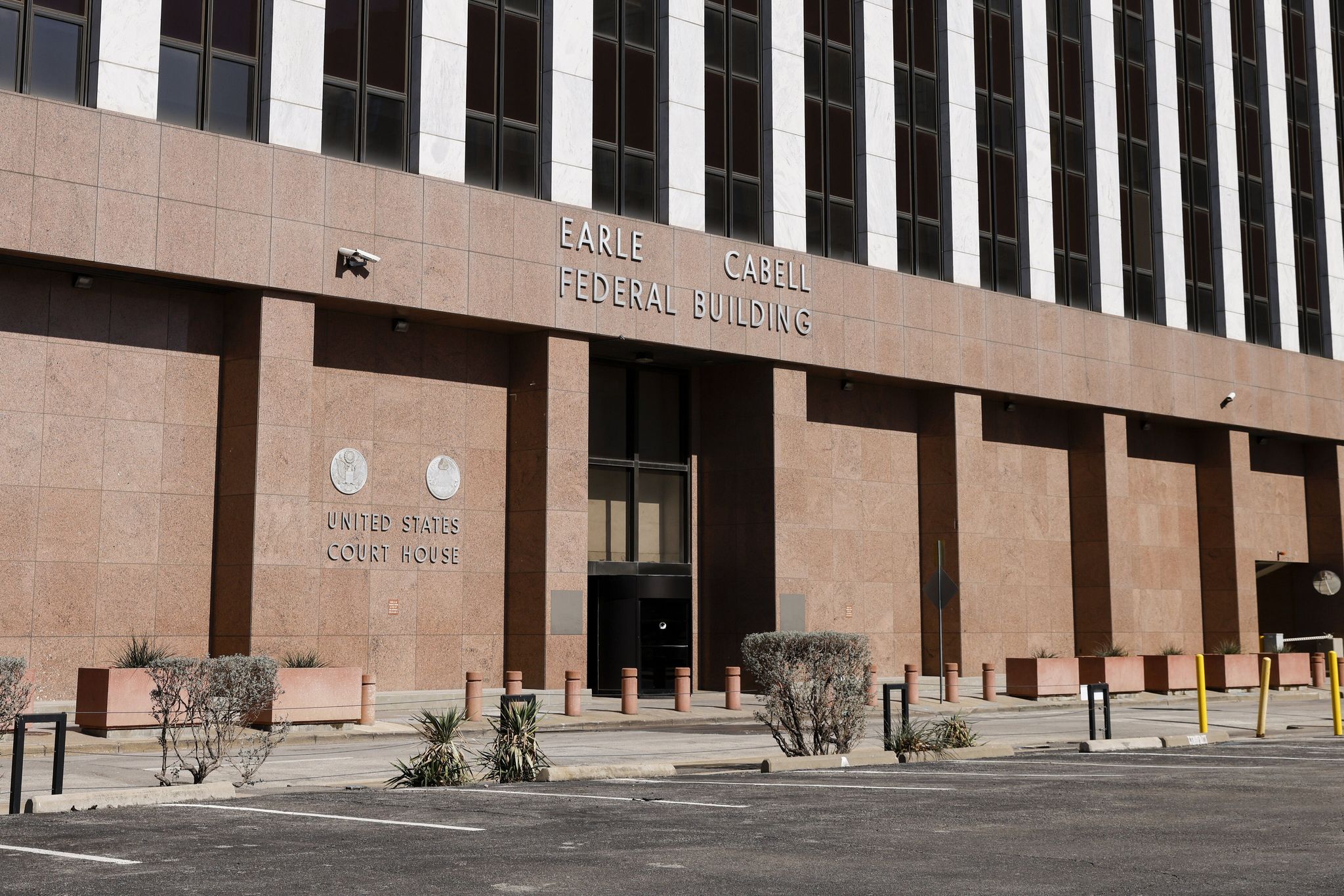 3 accused of distributing fentanyl-laced pills in Carrollton indicted