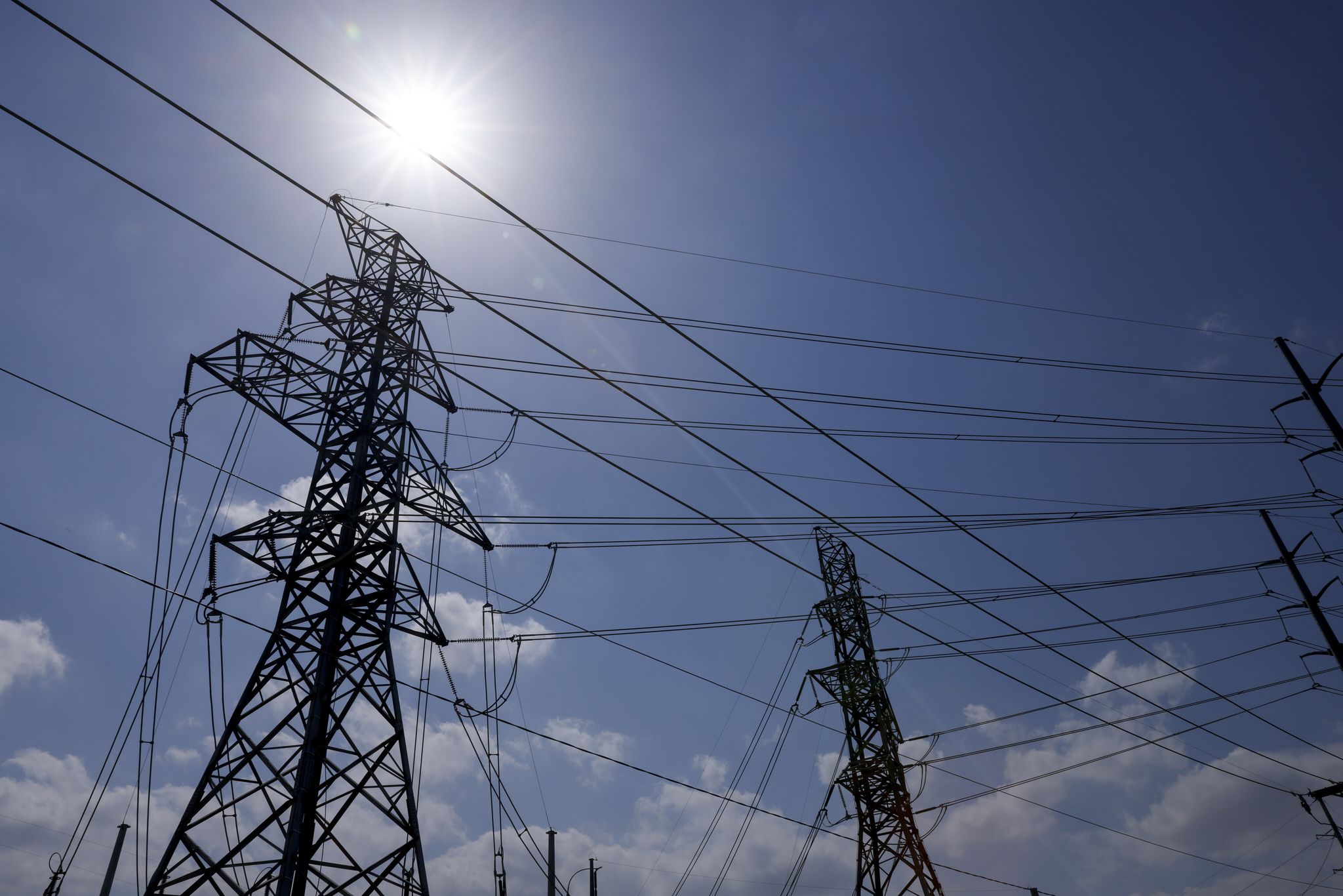 Oncor boosts infrastructure spending to $24 billion as Texas population, demand grows