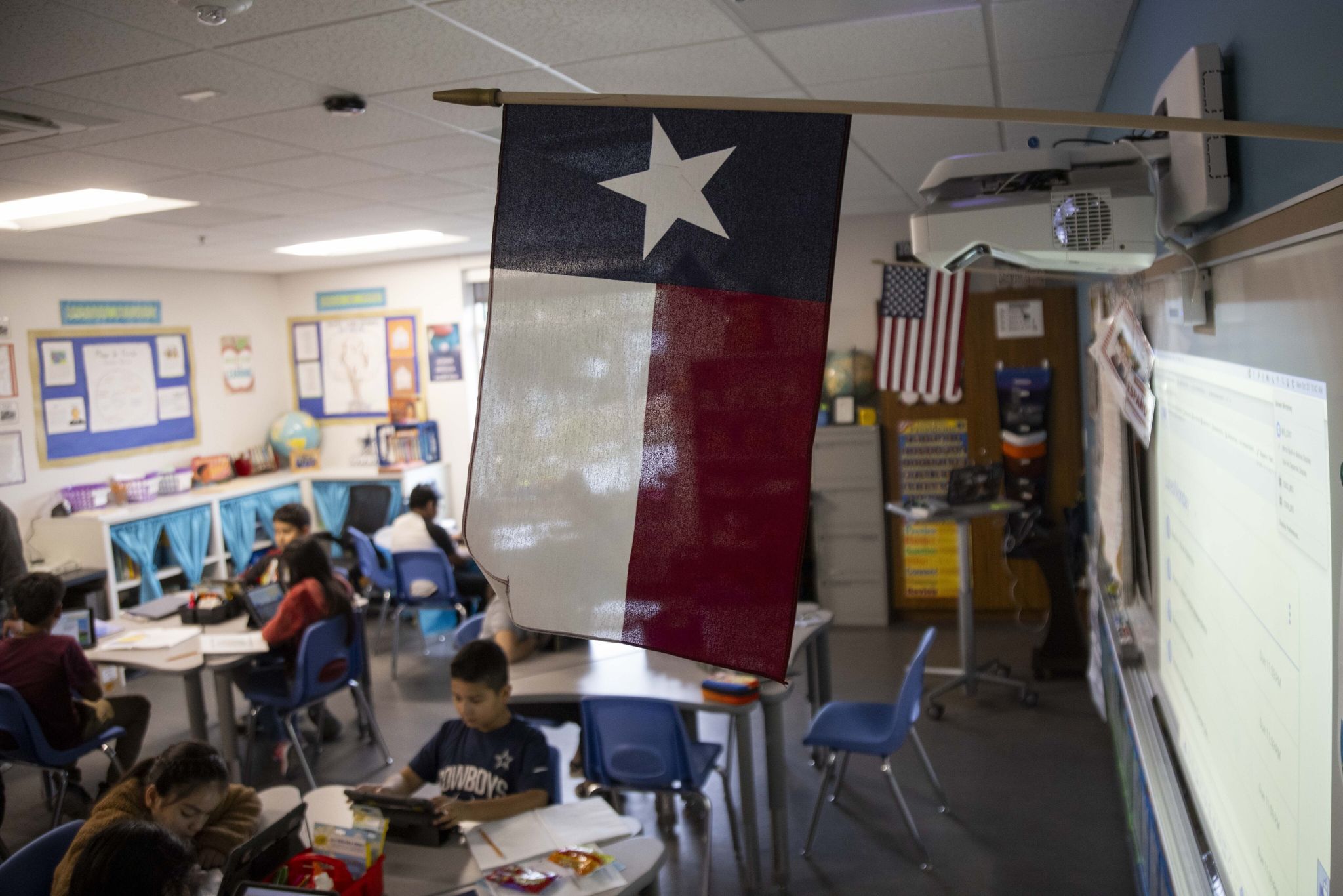 Uncertified new teachers cost Texas students learning time