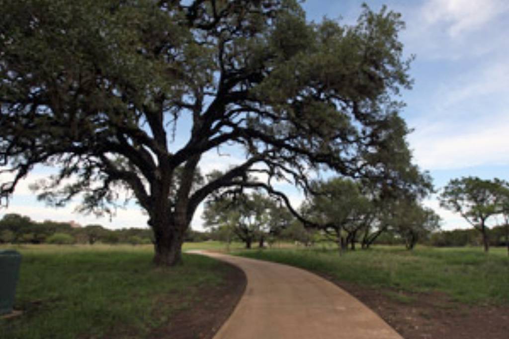 PGA resort fights for another tax break