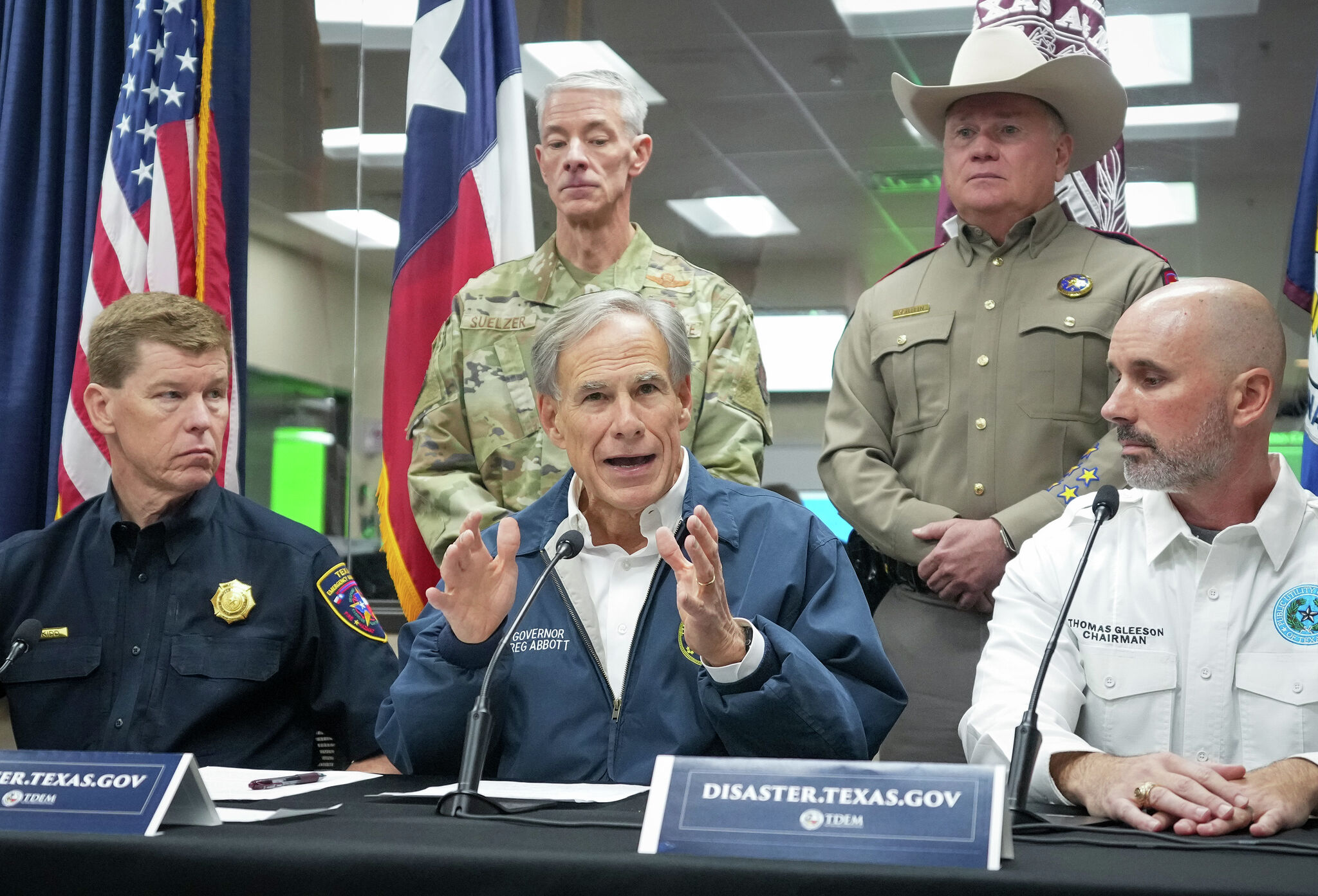 Abbott declares disaster as Texas braces for winter storm