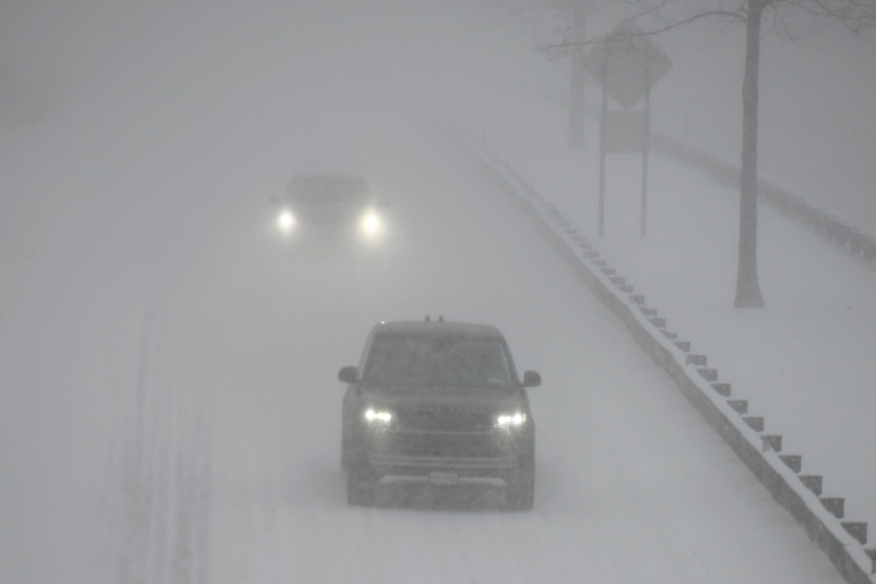 CT State Police responded to more than 1,000 calls during snowstorm