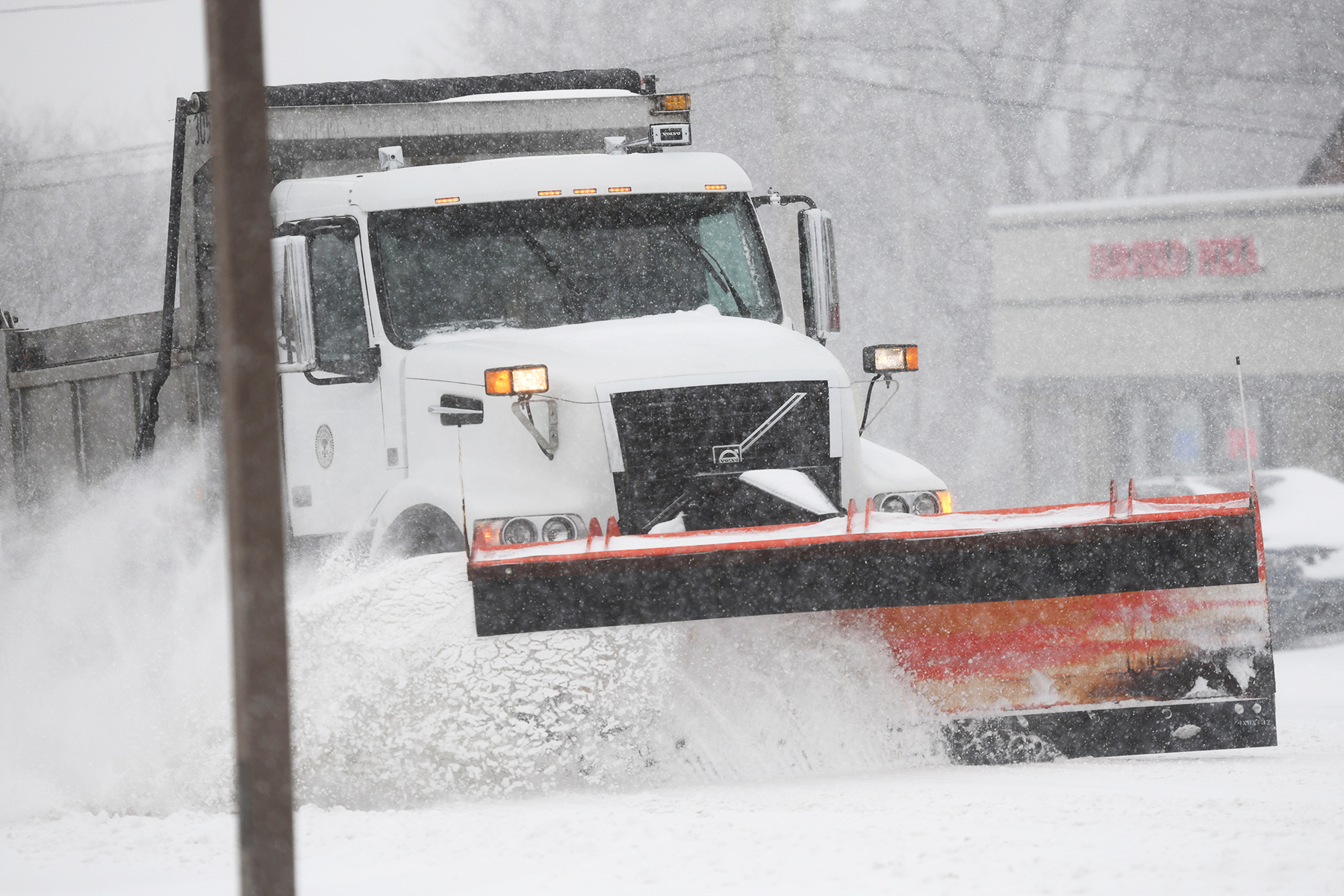 Tracker: How much snow fell in Connecticut by Monday afternoon?