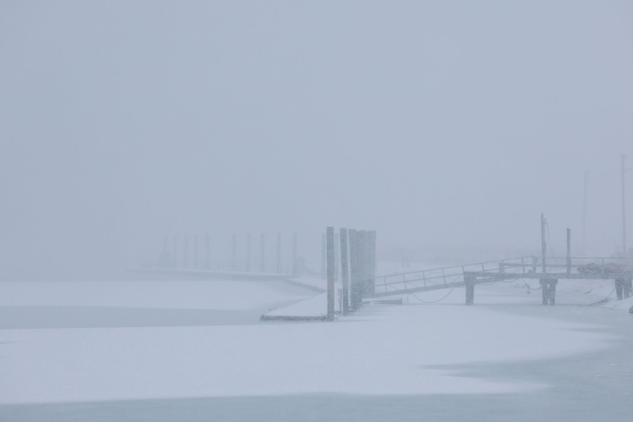 Snow piles up in Connecticut as winter storm rages on: Recap