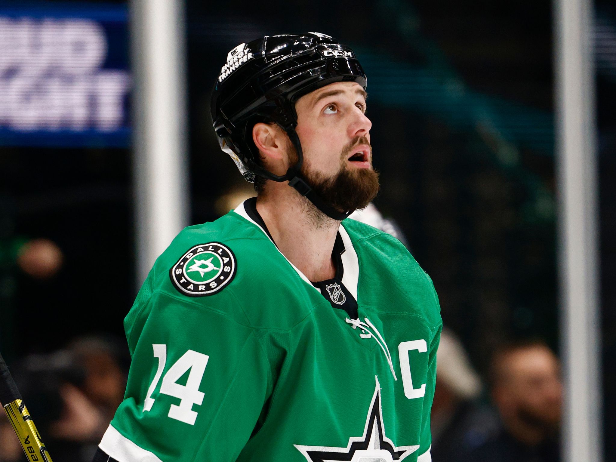 Stars' Jamie Benn to miss first regular season game since 2020-21