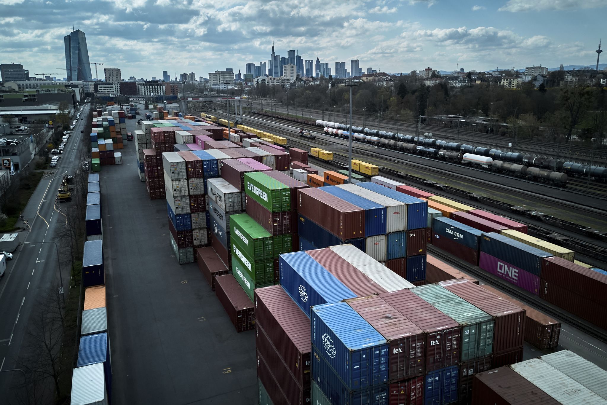 Trump's tariffs to take immediate effect, White House says