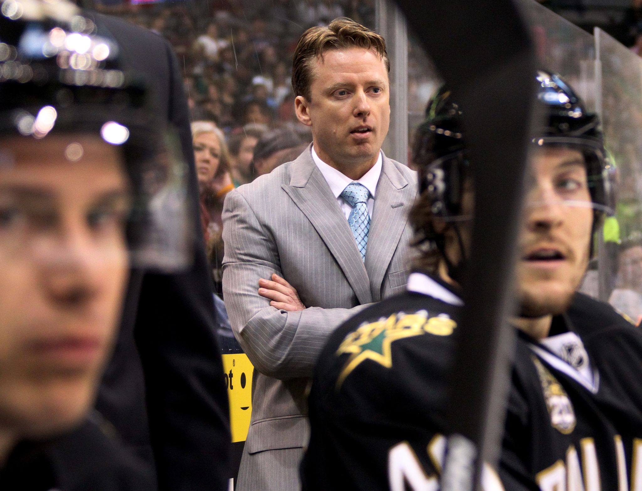 Dallas Stars officially name Glen Gulutzan as next head coach