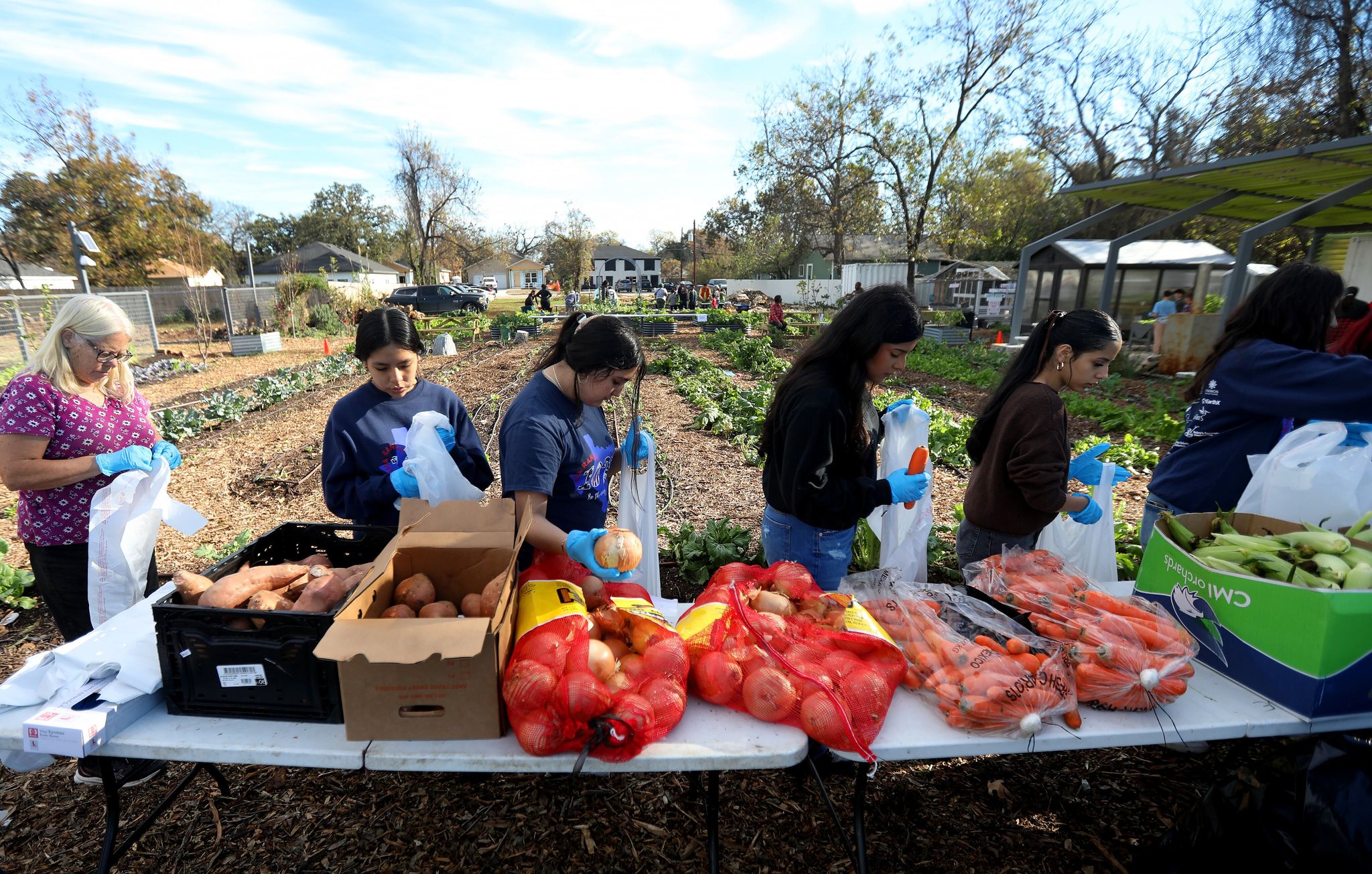 Dallas group aims to make healthcare more affordable for food workers