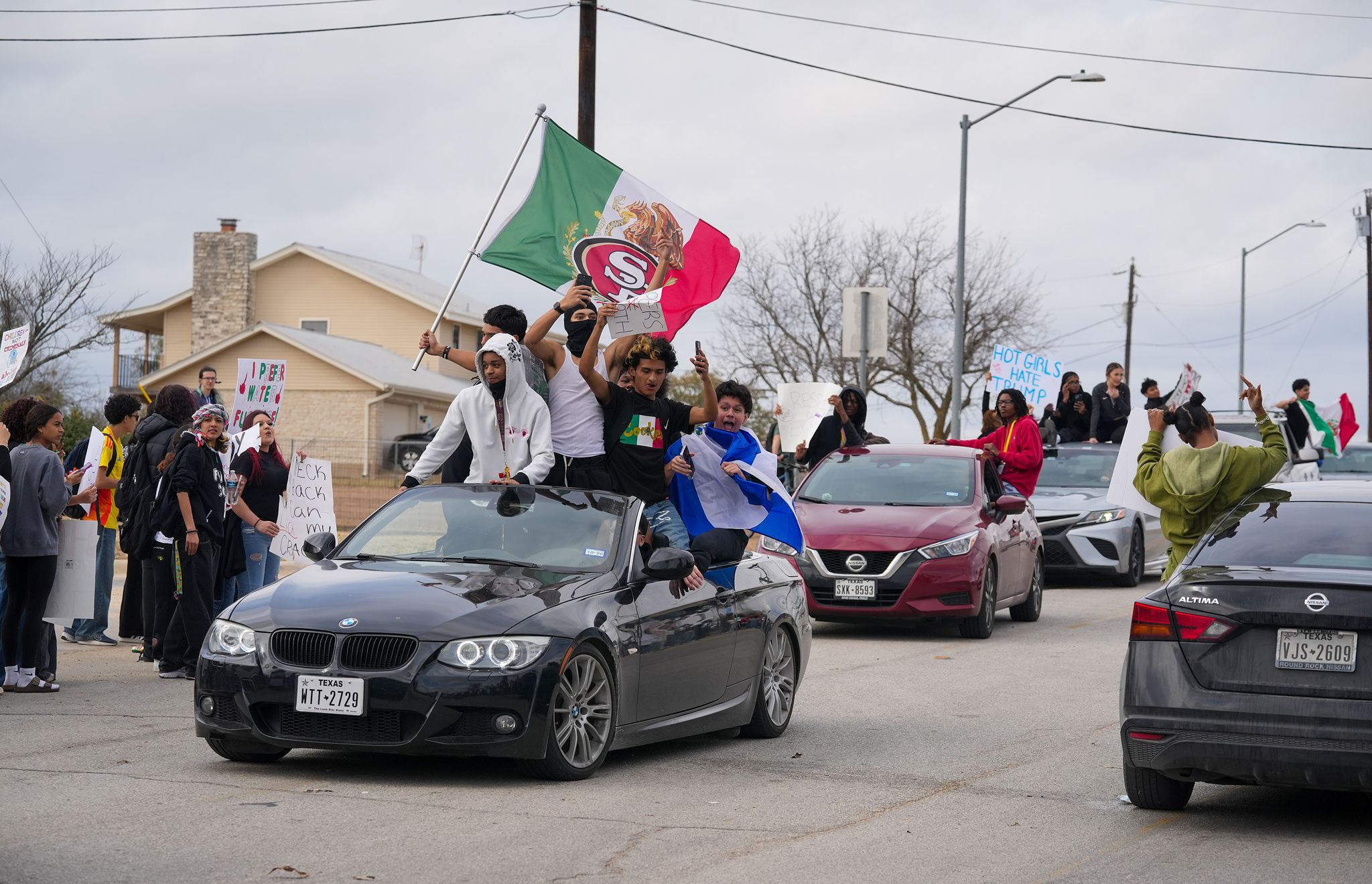 See hundreds of Pflugerville students protest ICE after school walkout