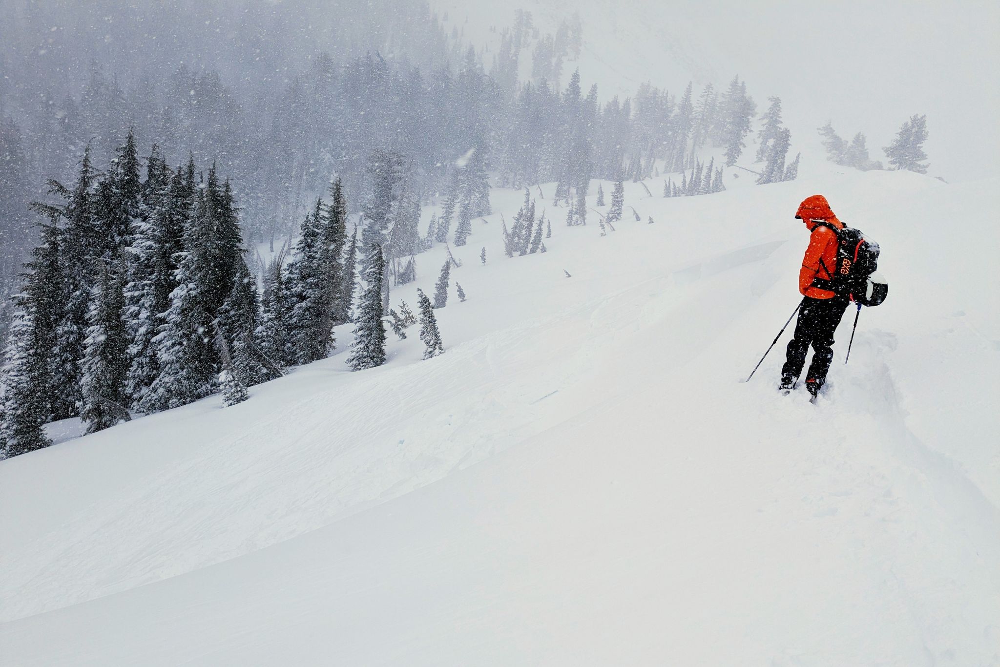 6 skiers rescued, 8 confirmed dead after Tahoe avalanche