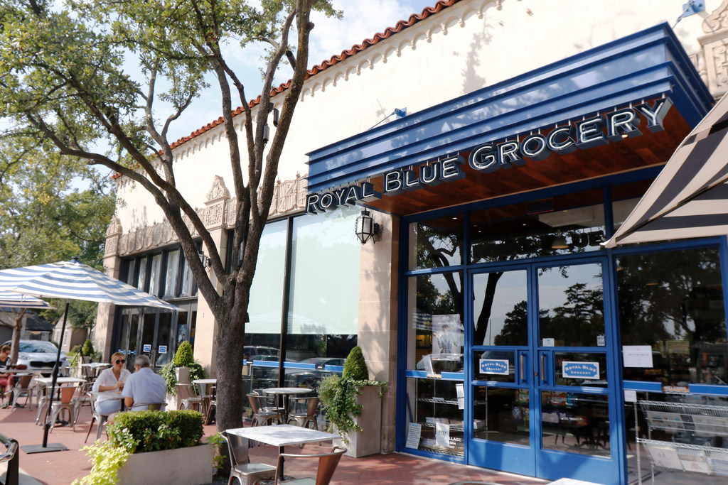 Royal Blue Grocery gets a $350,000 economic development loan for an Oak Cliff store
