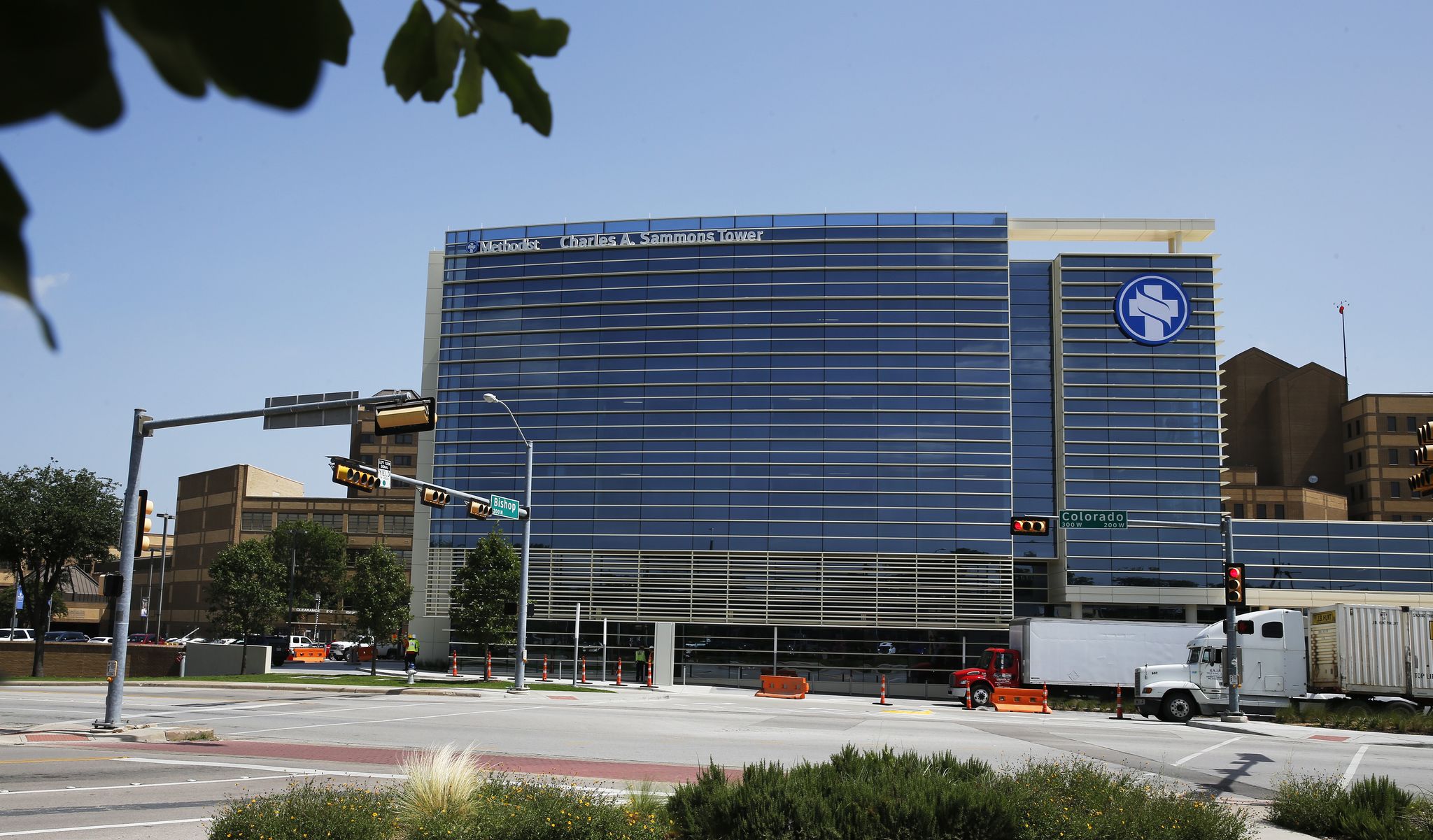 Methodist Dallas Medical Center among first 4 sites in Texas to get COVID-19 vaccine Monday