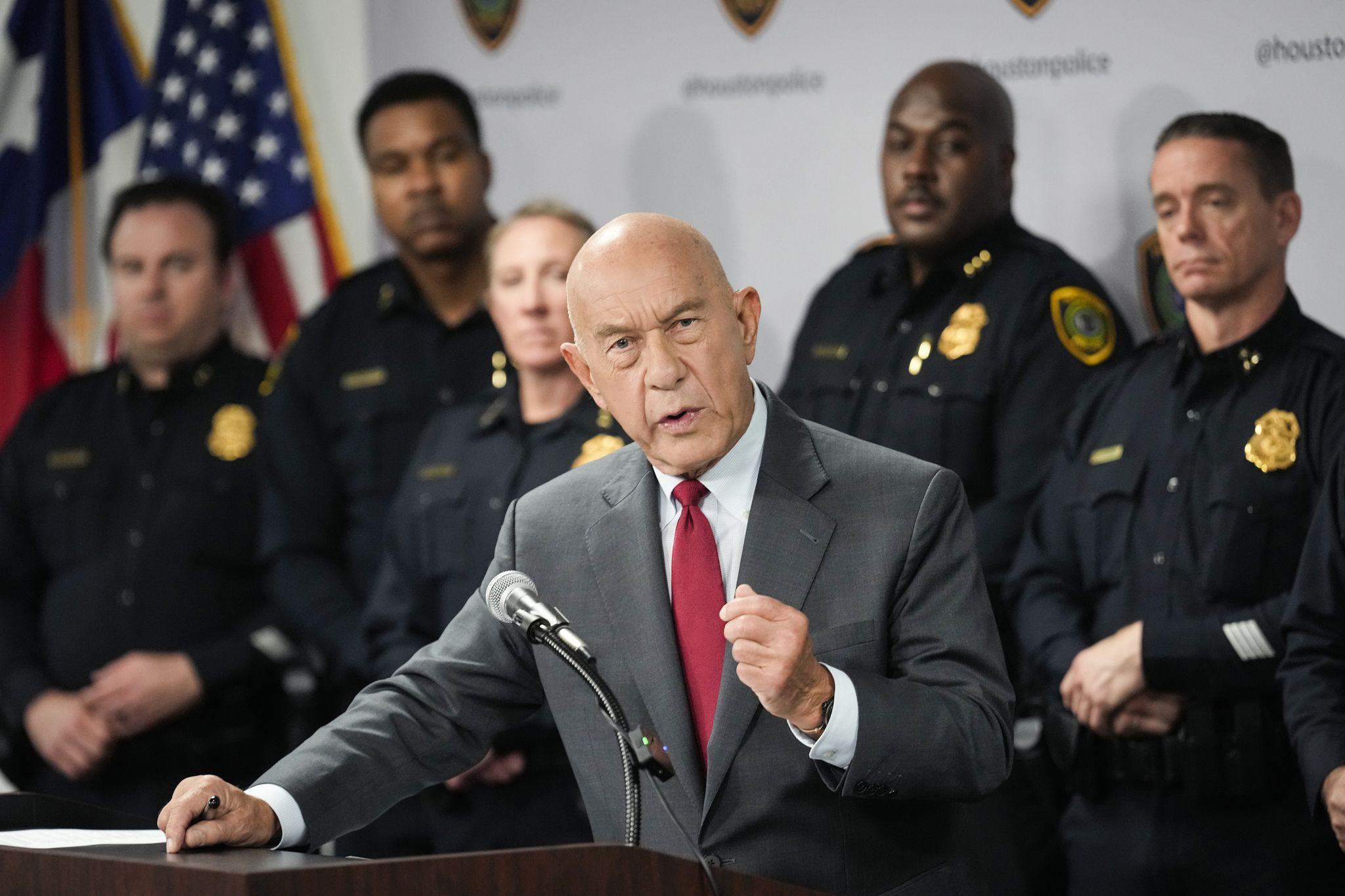 Houston City Council questions mayor's Prop A powers after ICE vote