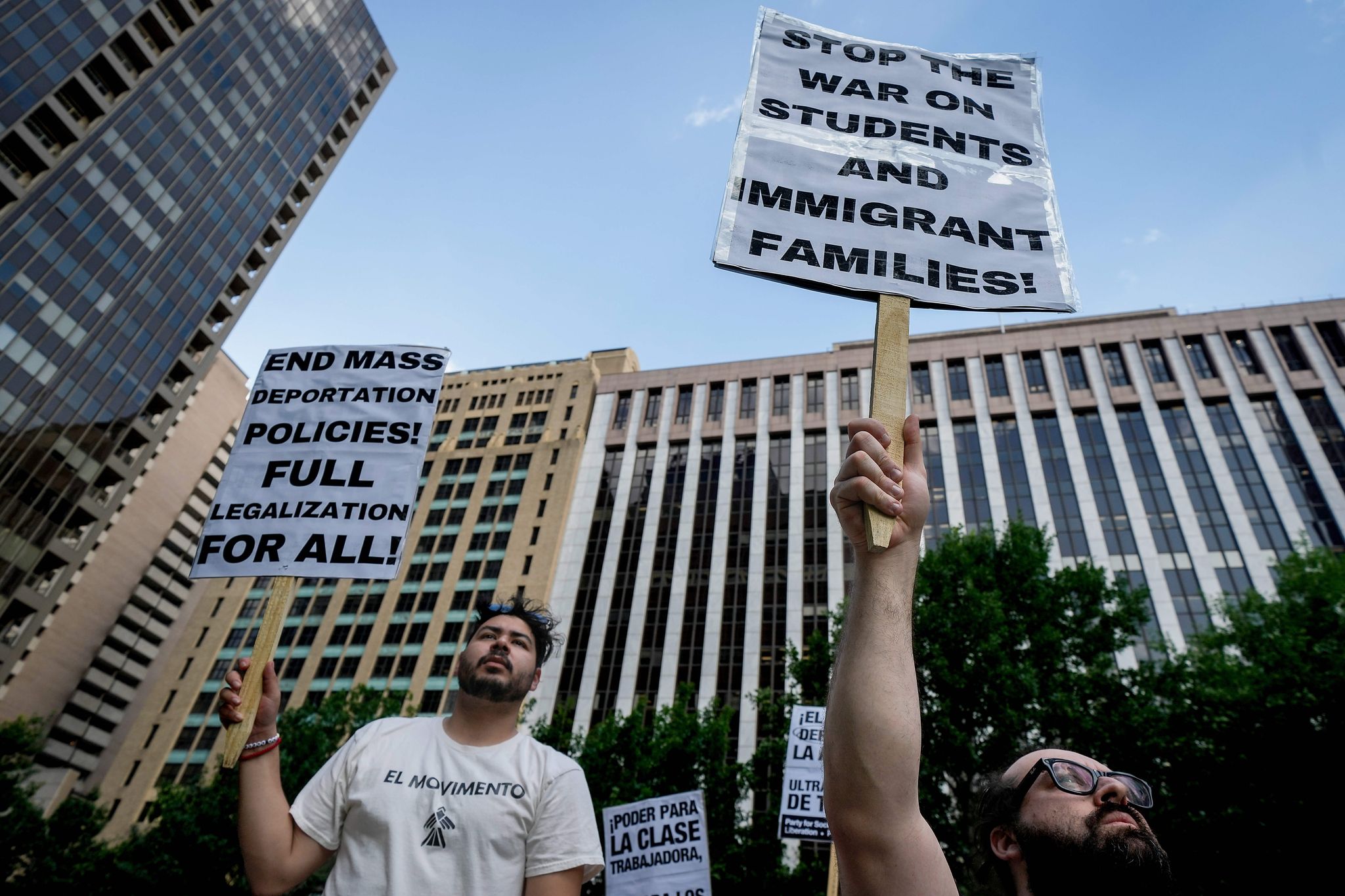 Fewer prior convictions among Dallas office ICE arrests to start 2026