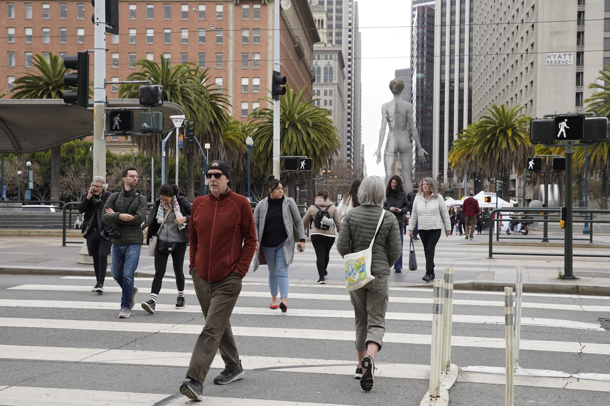 Unlike other metros, the Bay Area’s population still isn’t growing