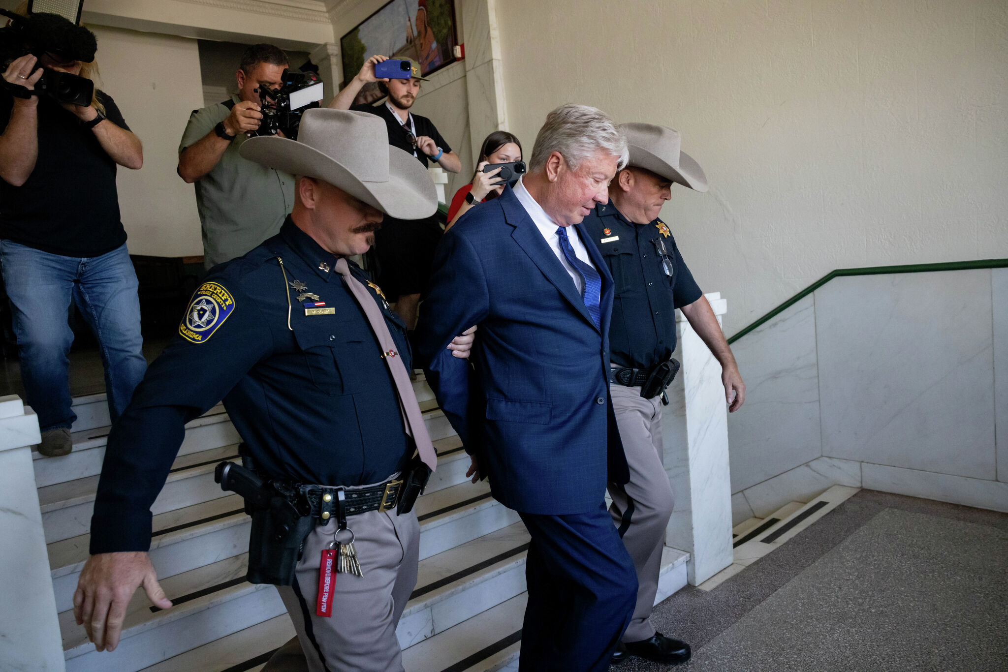 Gateway Church founder Robert Morris released from Oklahoma jail