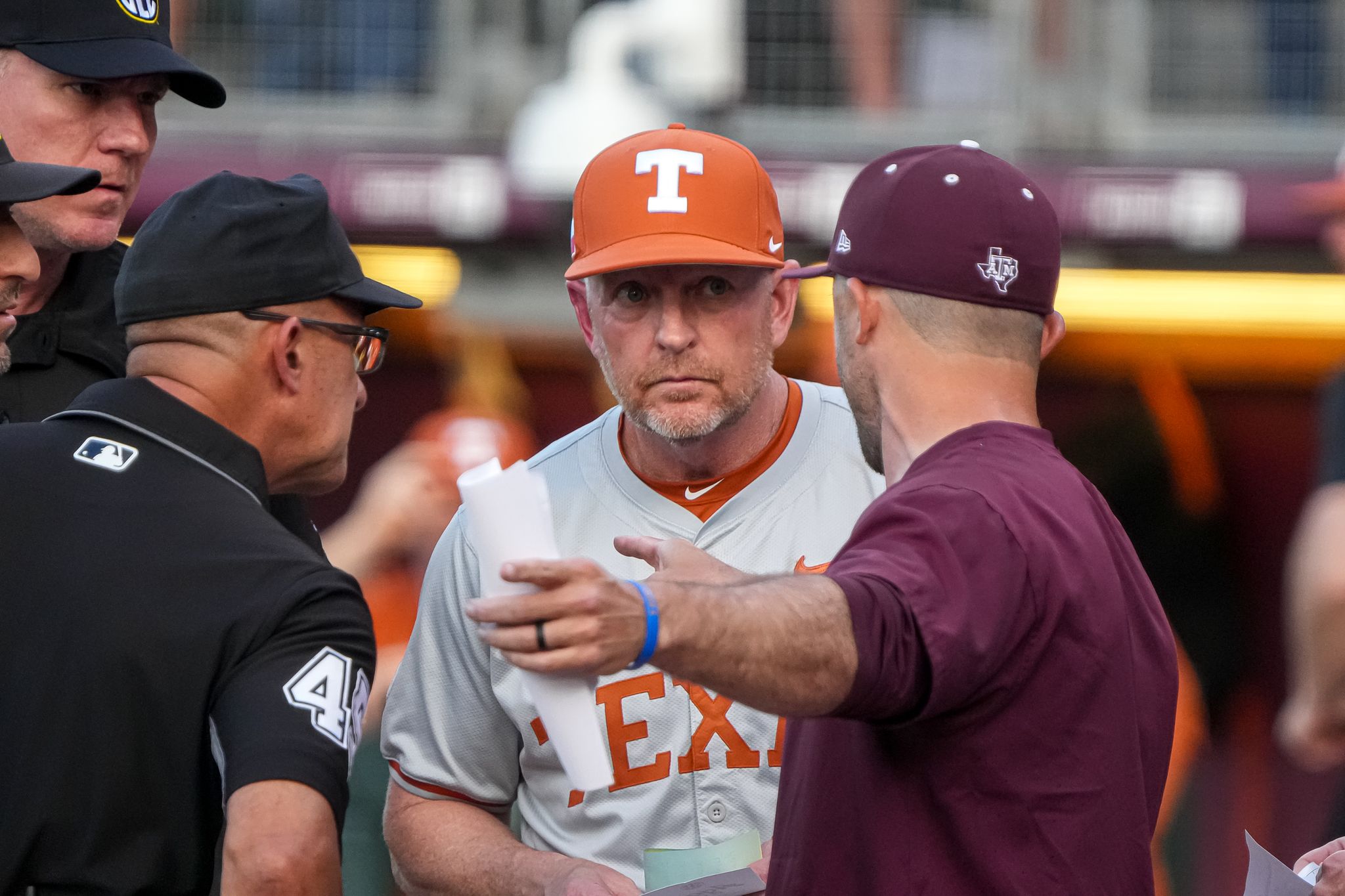 Texas baseball: Longhorns lose to Aggies in Jim Schlossnagle's return