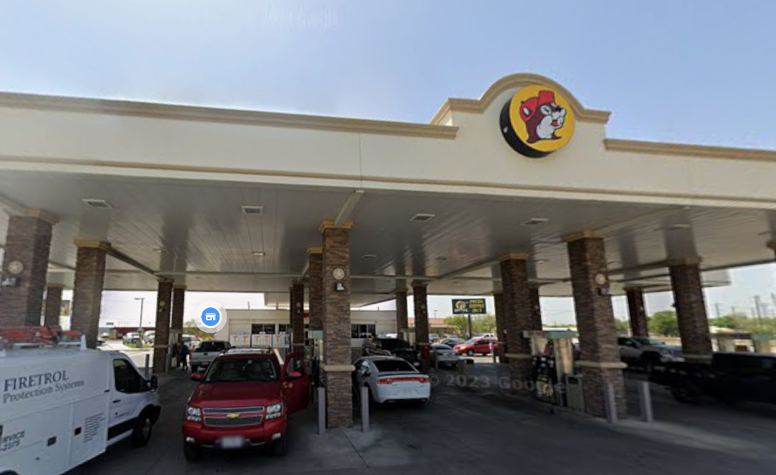 Buc-ee's to close one of its smallest shops after 26 years