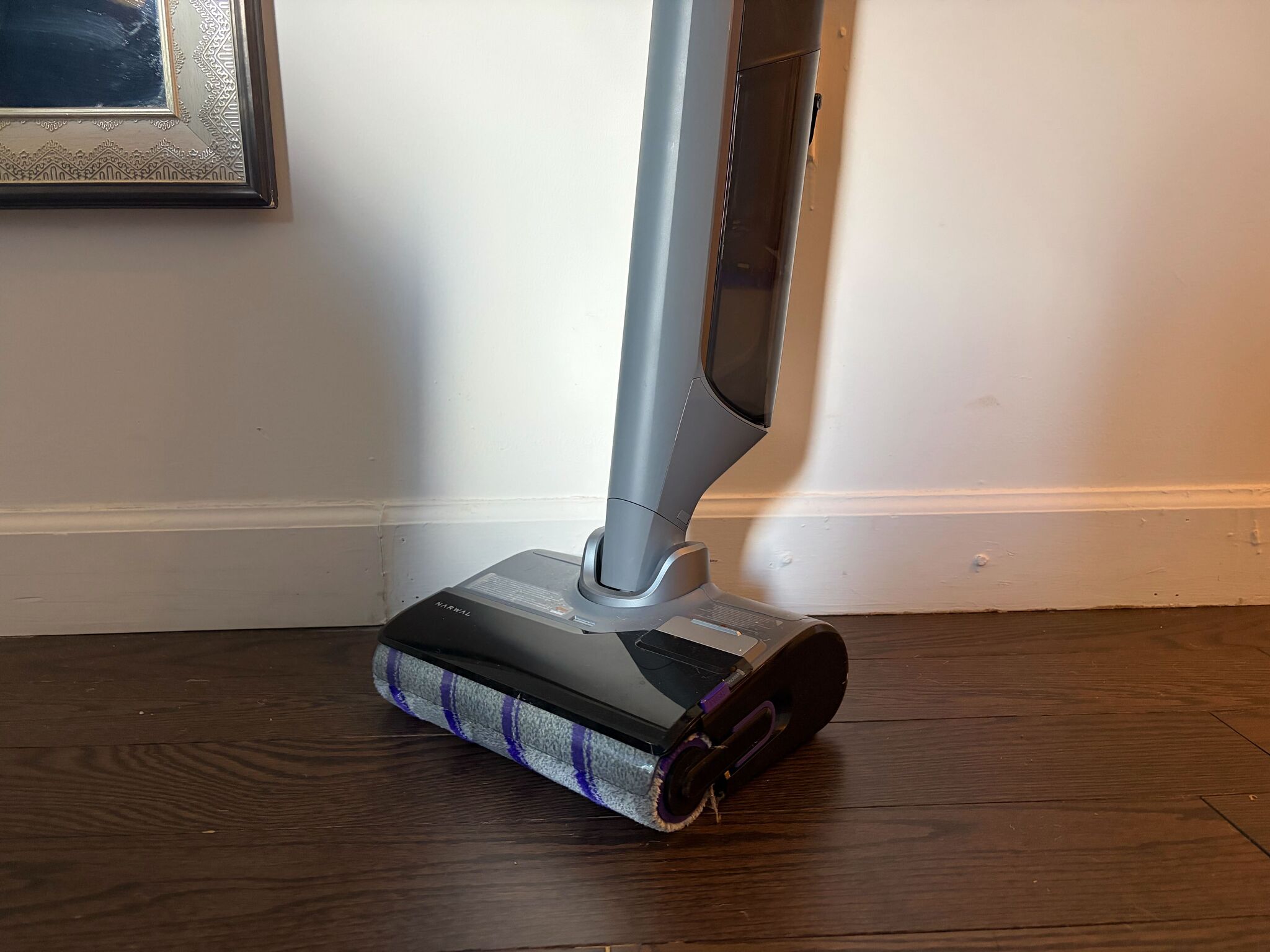 Narwal S30 Pro wet dry vacuum review: Small space cleaning test