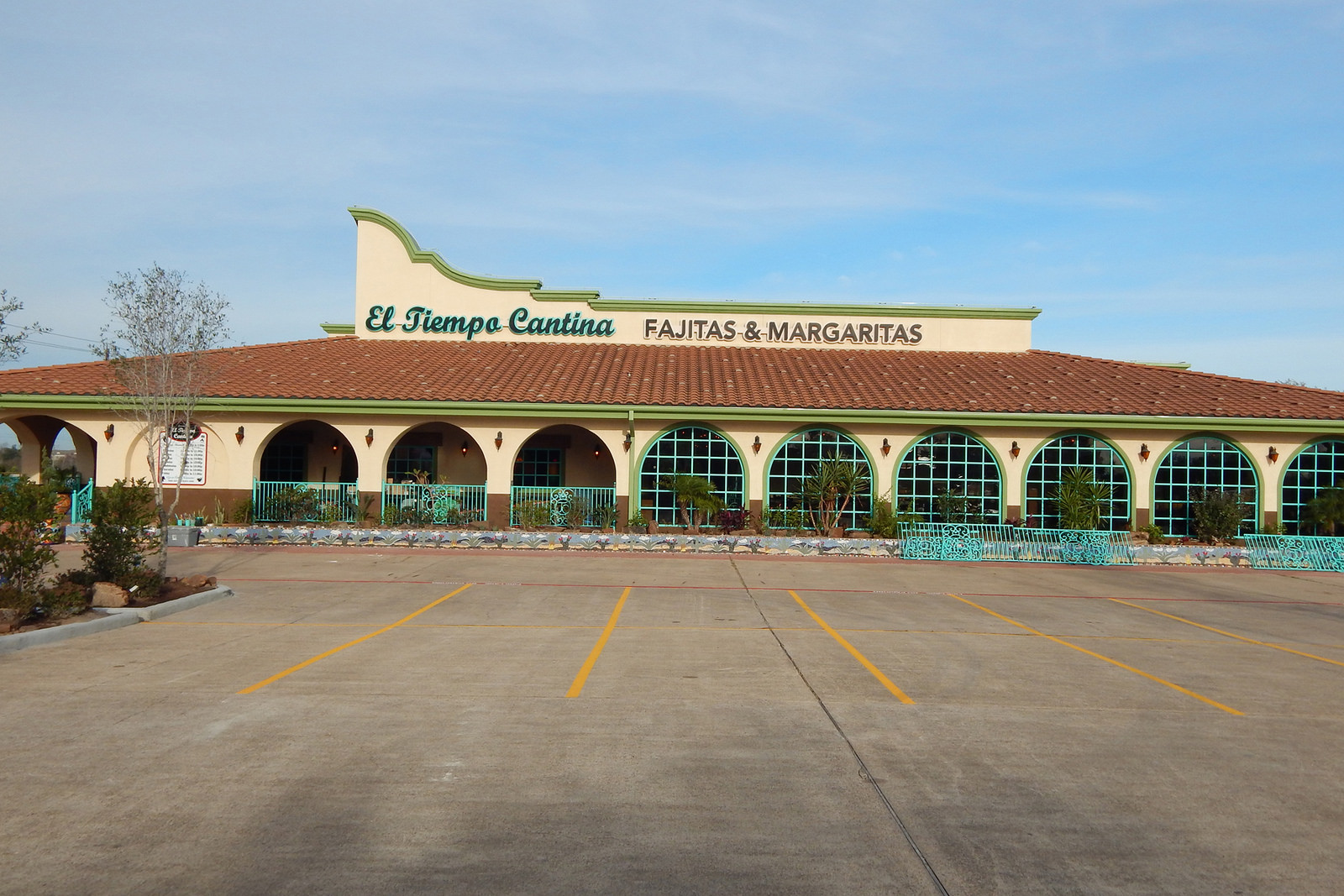 El Tiempo Cantina Webster faces civil rights lawsuit