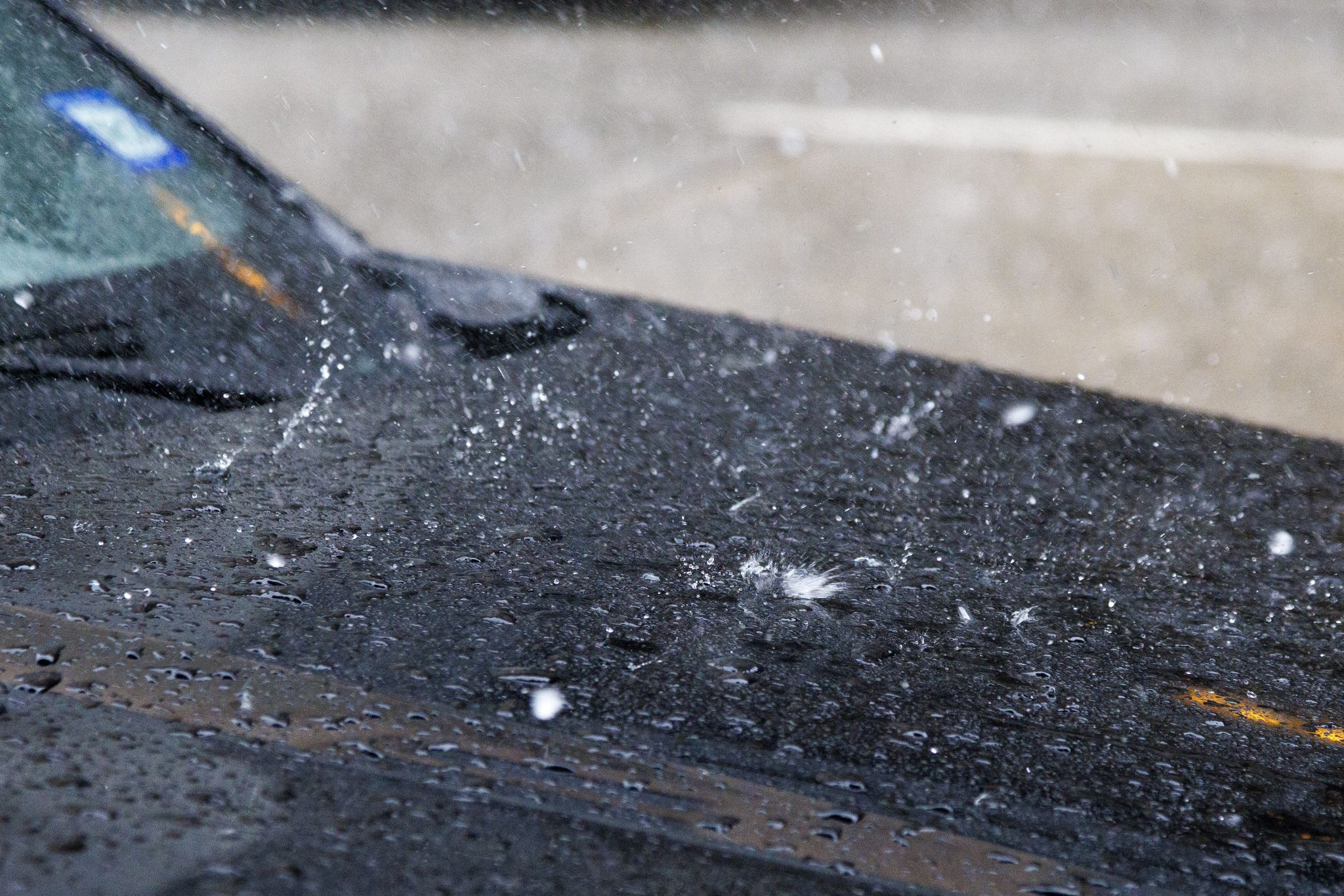 Parts of Dallas under flood advisory, possible strong storms in D-FW