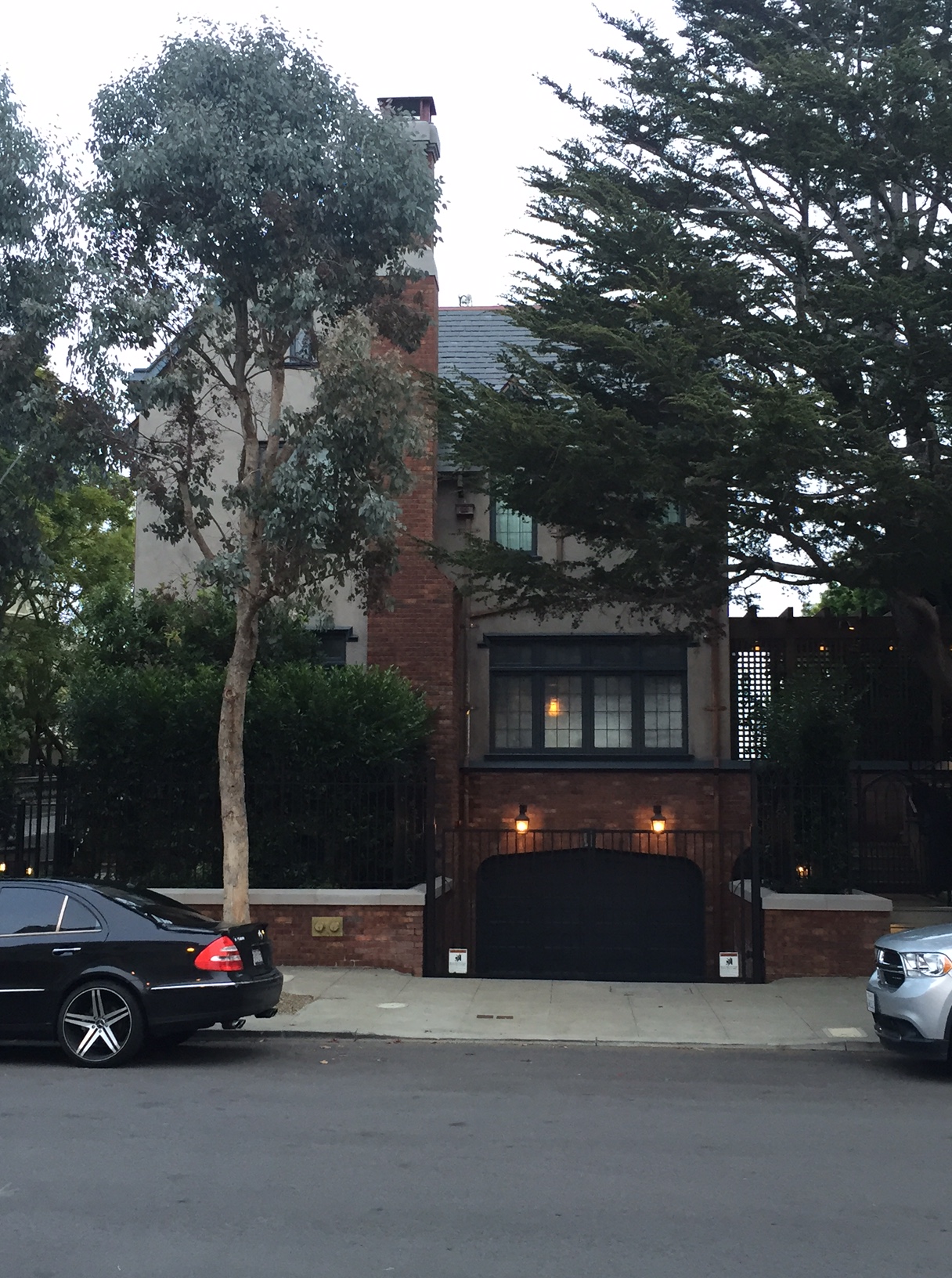 Mark Zuckerberg’s neighbors miffed by security team parking