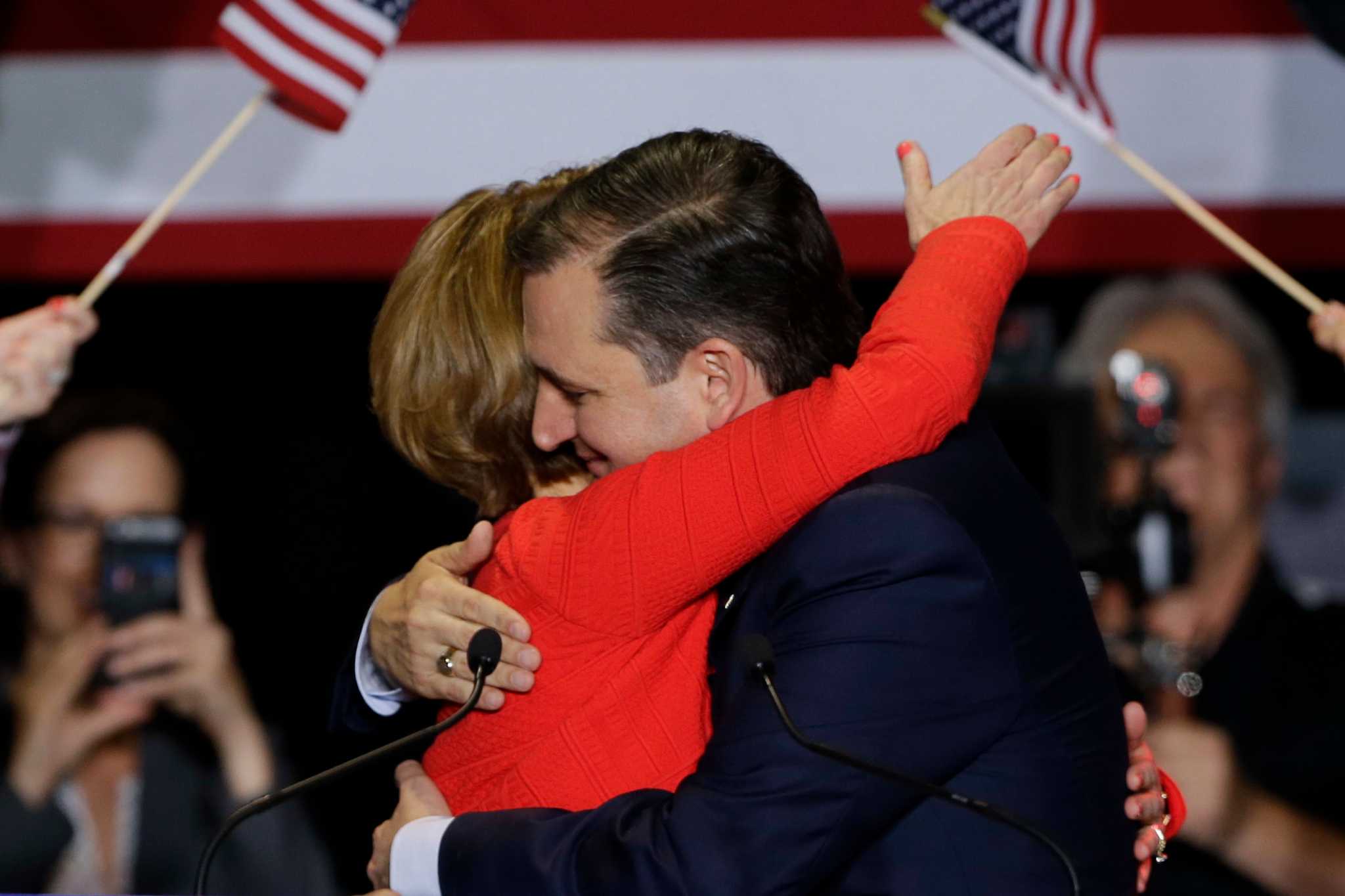 Cruz taps fellow outsider Fiorina as running mate