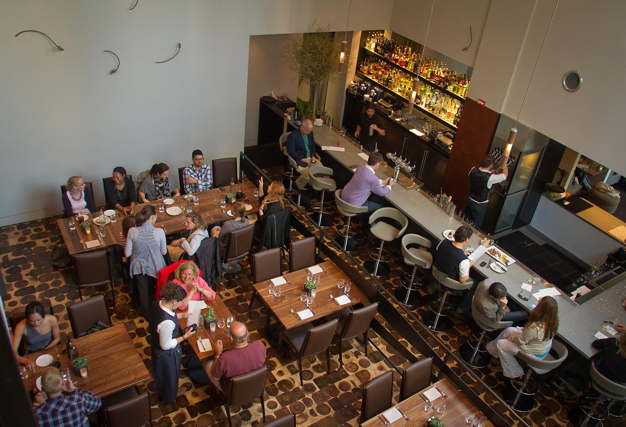 S.F.’s Bluestem Brasserie soars to three stars