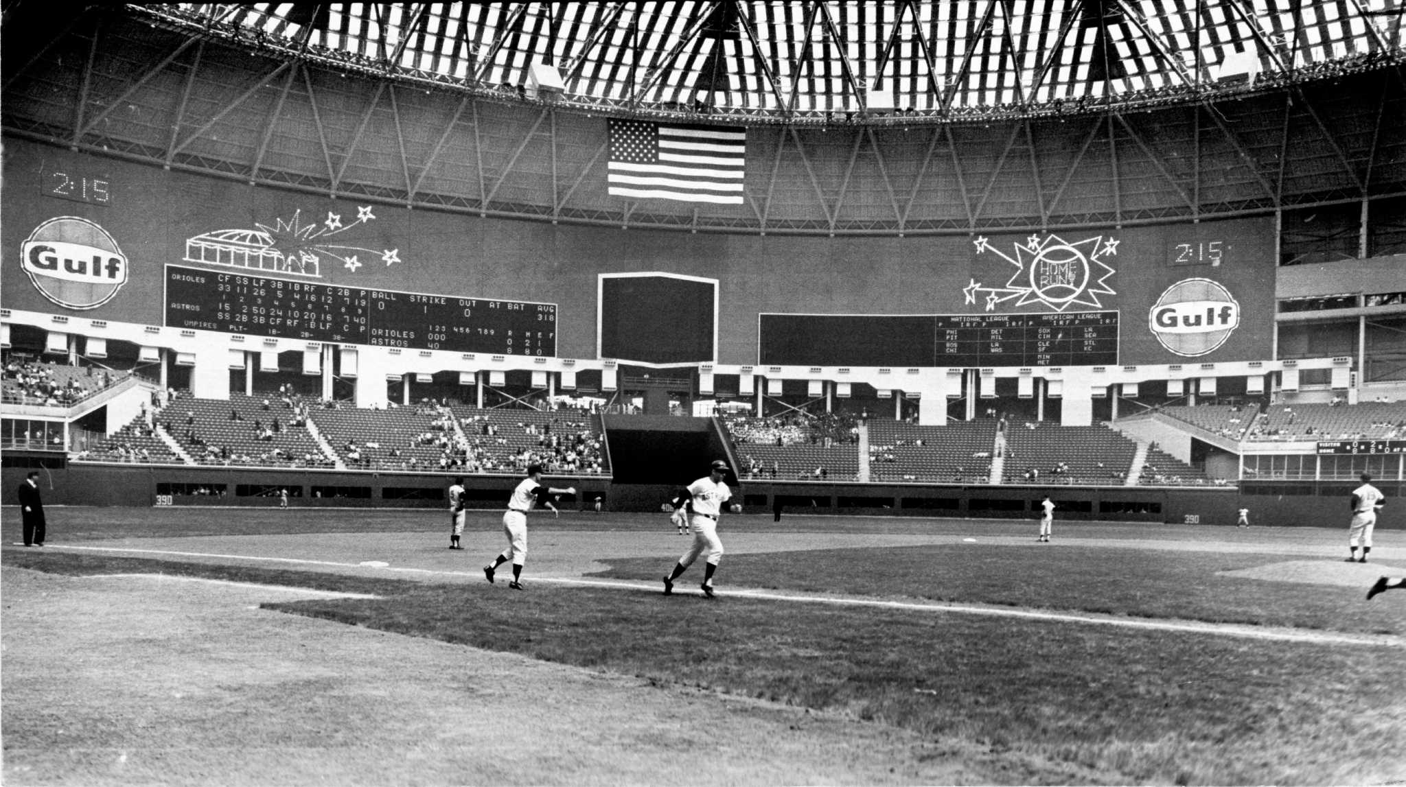 Houston man unearths grandmother's fascinating home movie of Astrodome's 1965 opening weekend