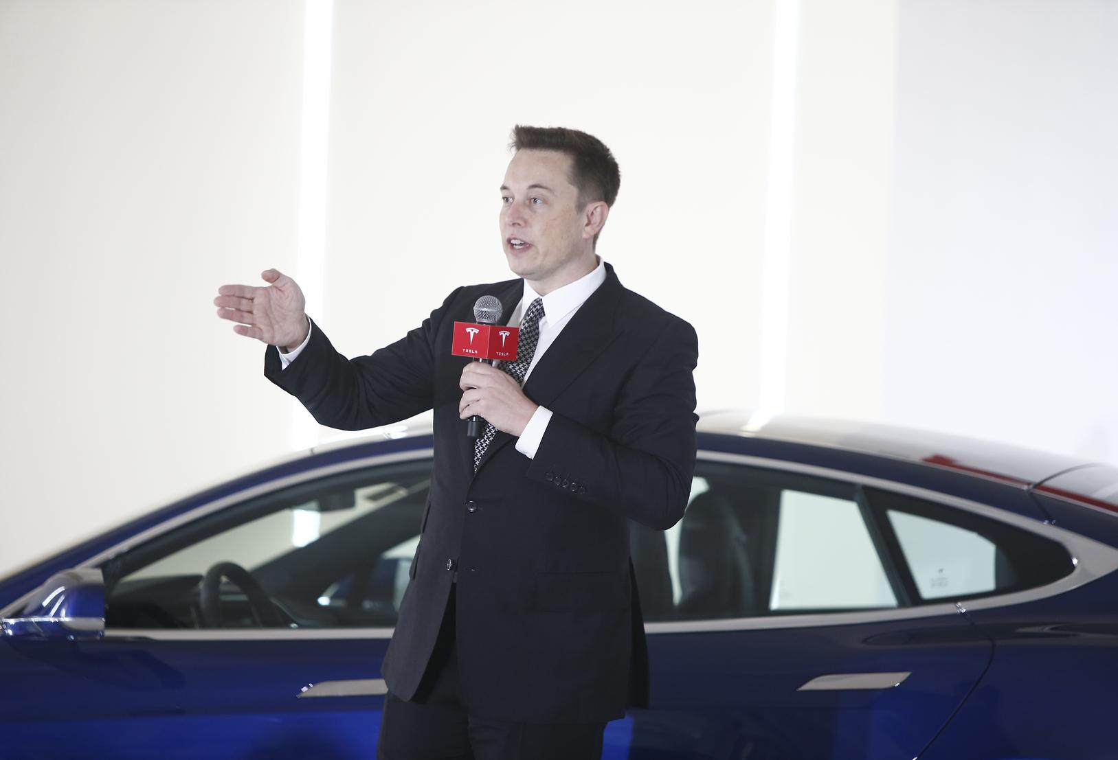 US ends probe of Tesla fatal crash without seeking recall