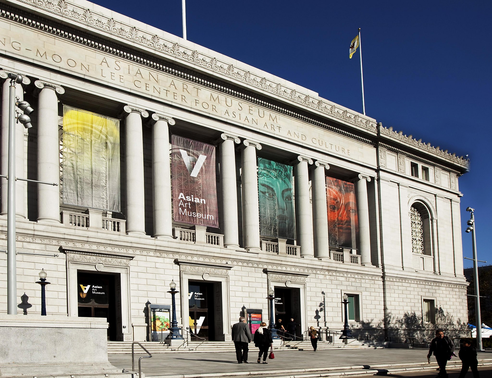Facebook objects to X-rated ads for Asian Art Museum antiquities