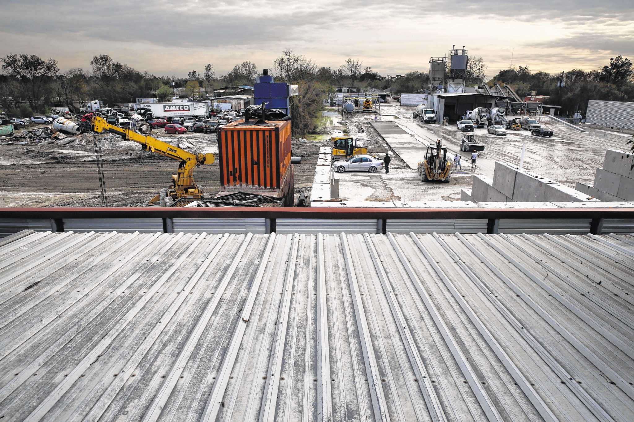 Opposition solidifies against Houston's concrete batch plants