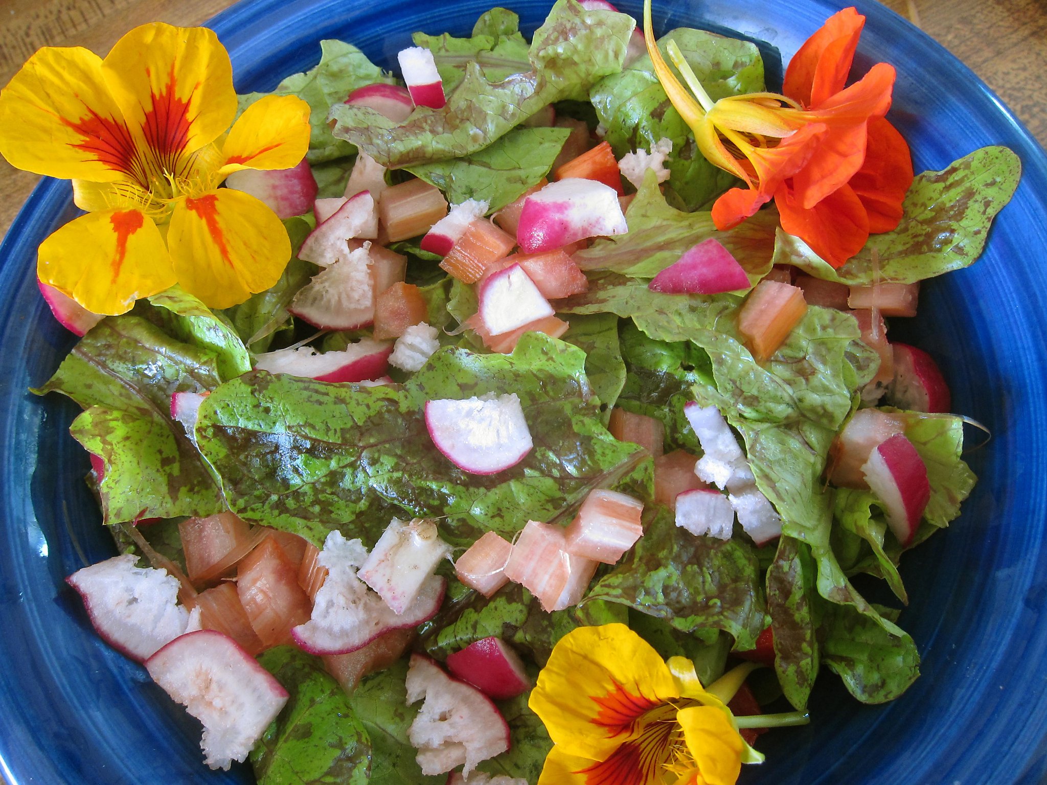 Grow your own spring salad bowl