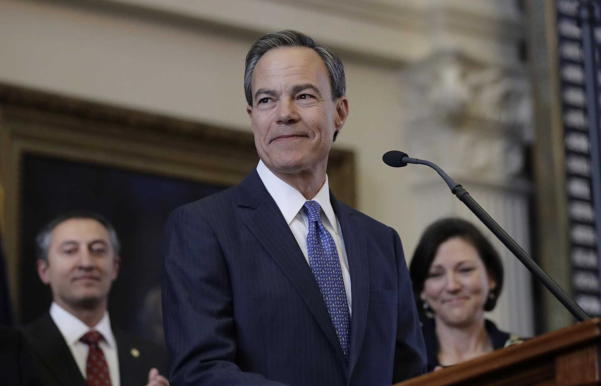The gloves are off: Straus slams special session agenda