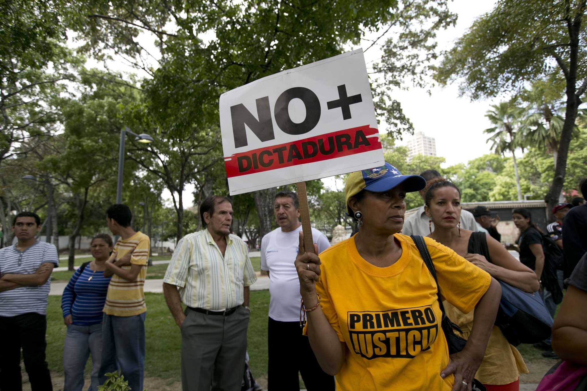 Manrique de Henning: Why is Houston siding with a dictatorship?