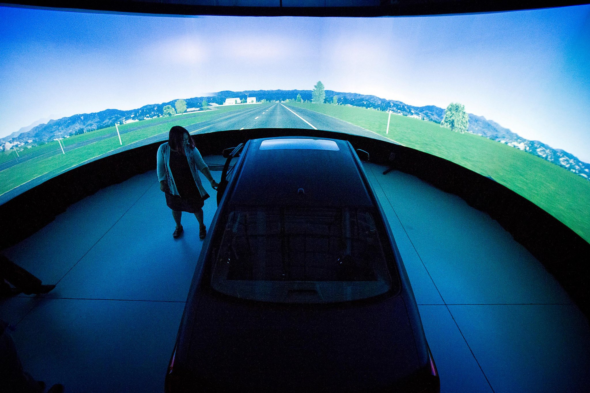 Self-driving cars, humans must learn a common language