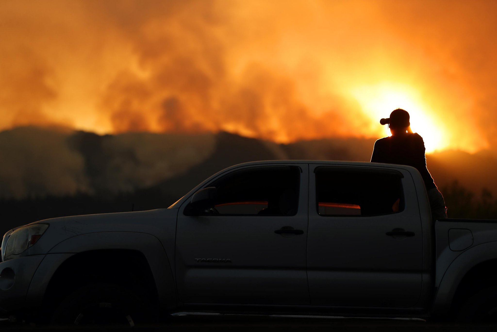 Live updates: 68 people still unaccounted for in Sonoma County wildfires